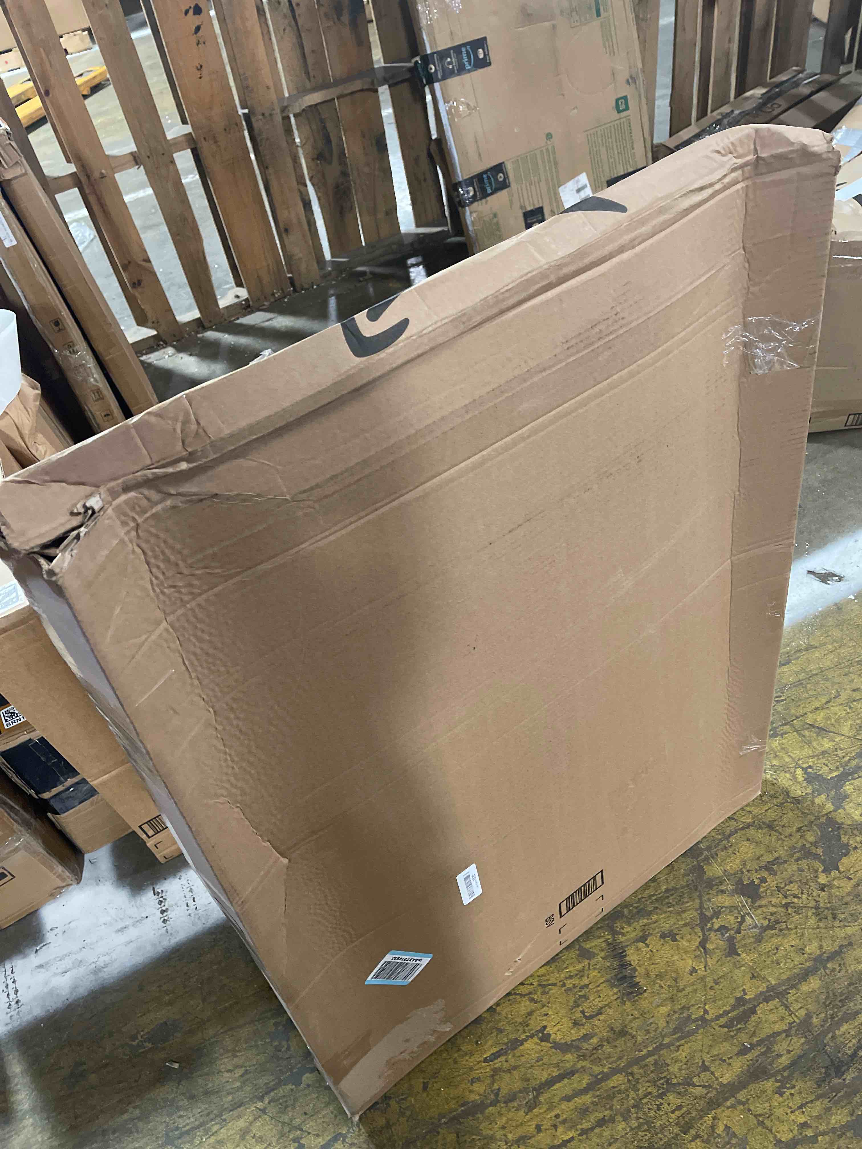 https://s3.amazonaws.com/lotting-images-prod/phillipi/BRN1920721_1753880162098.jpeg