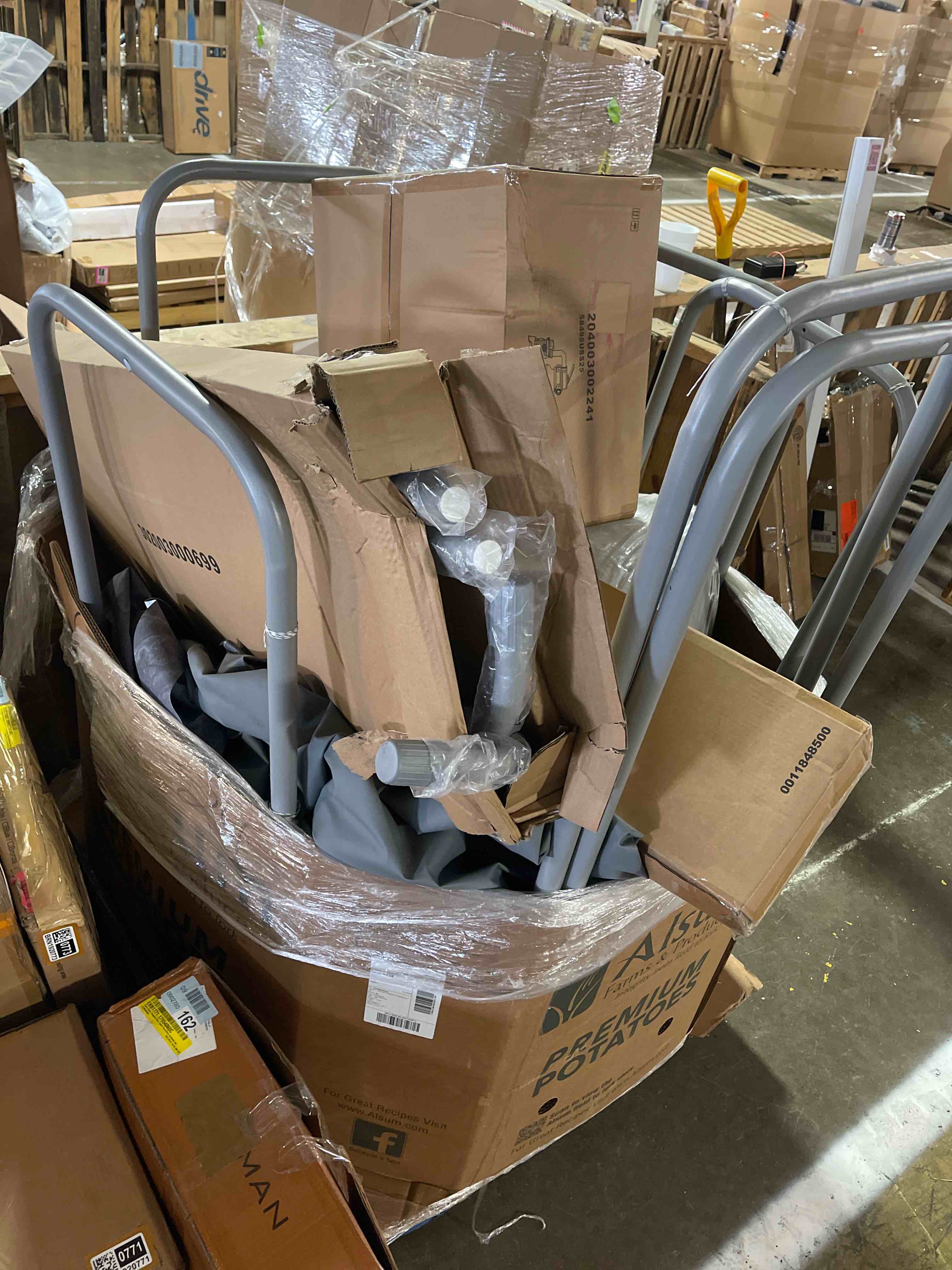 https://s3.amazonaws.com/lotting-images-prod/phillipi/BRN1920769_1753821845246.jpeg