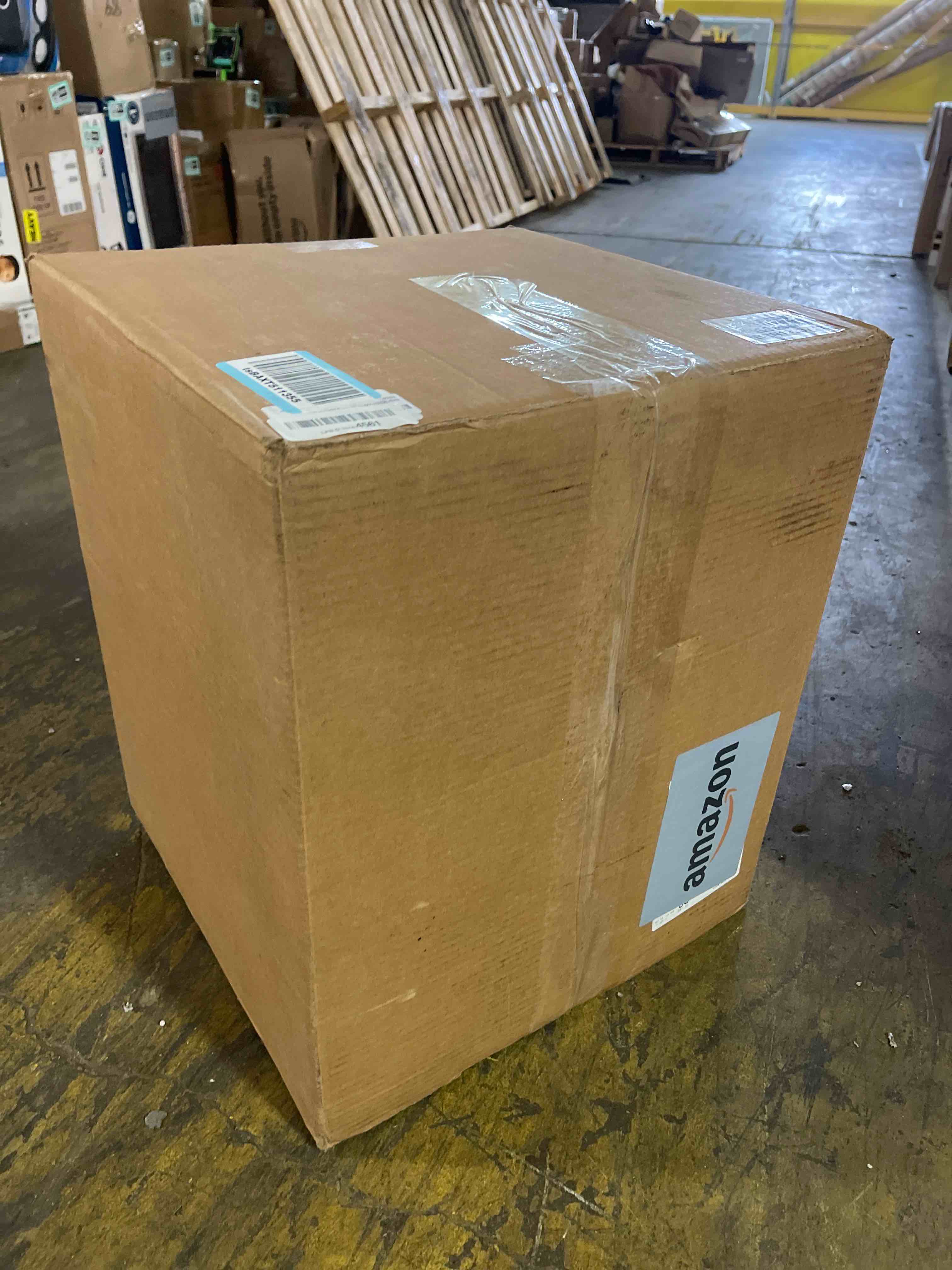 https://s3.amazonaws.com/lotting-images-prod/phillipi/BRN1920771_1753821422405.jpeg