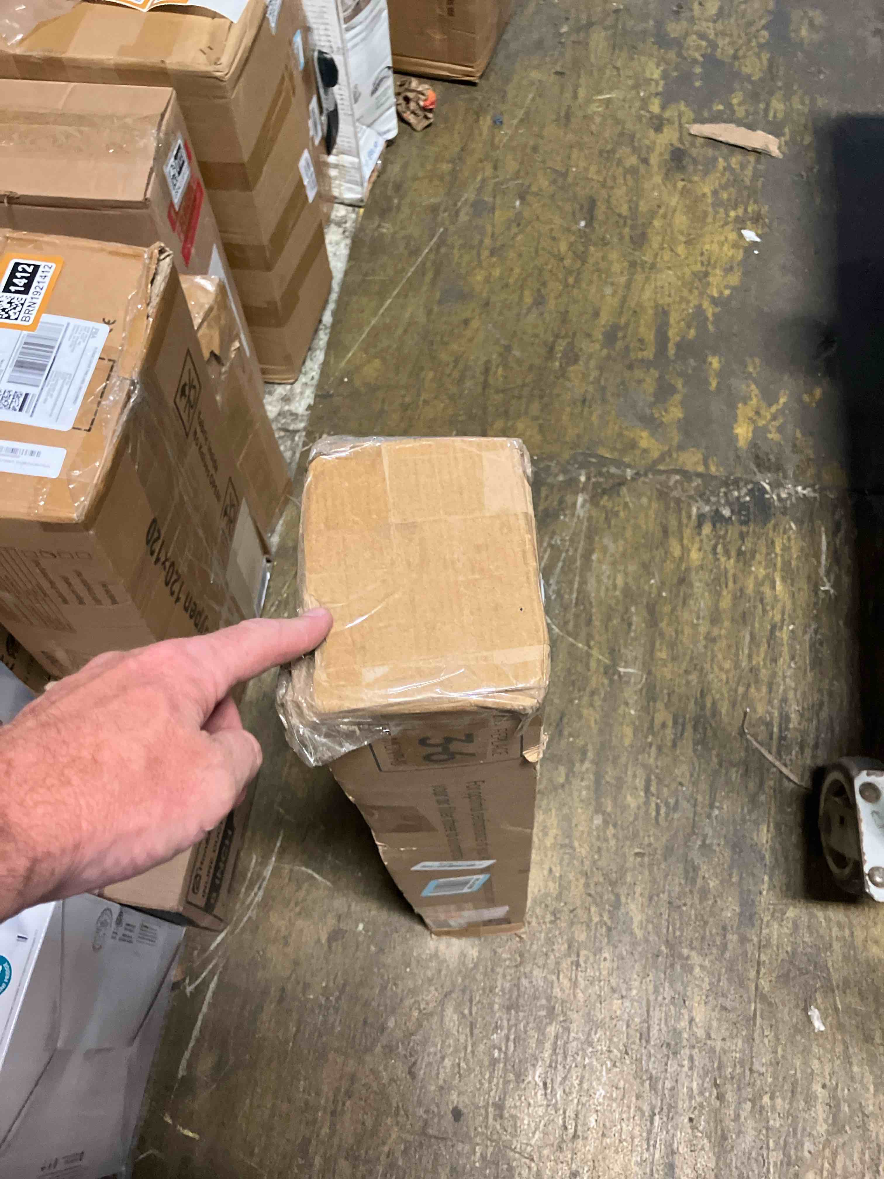 https://s3.amazonaws.com/lotting-images-prod/phillipi/BRN1920957_1753987282644.jpeg