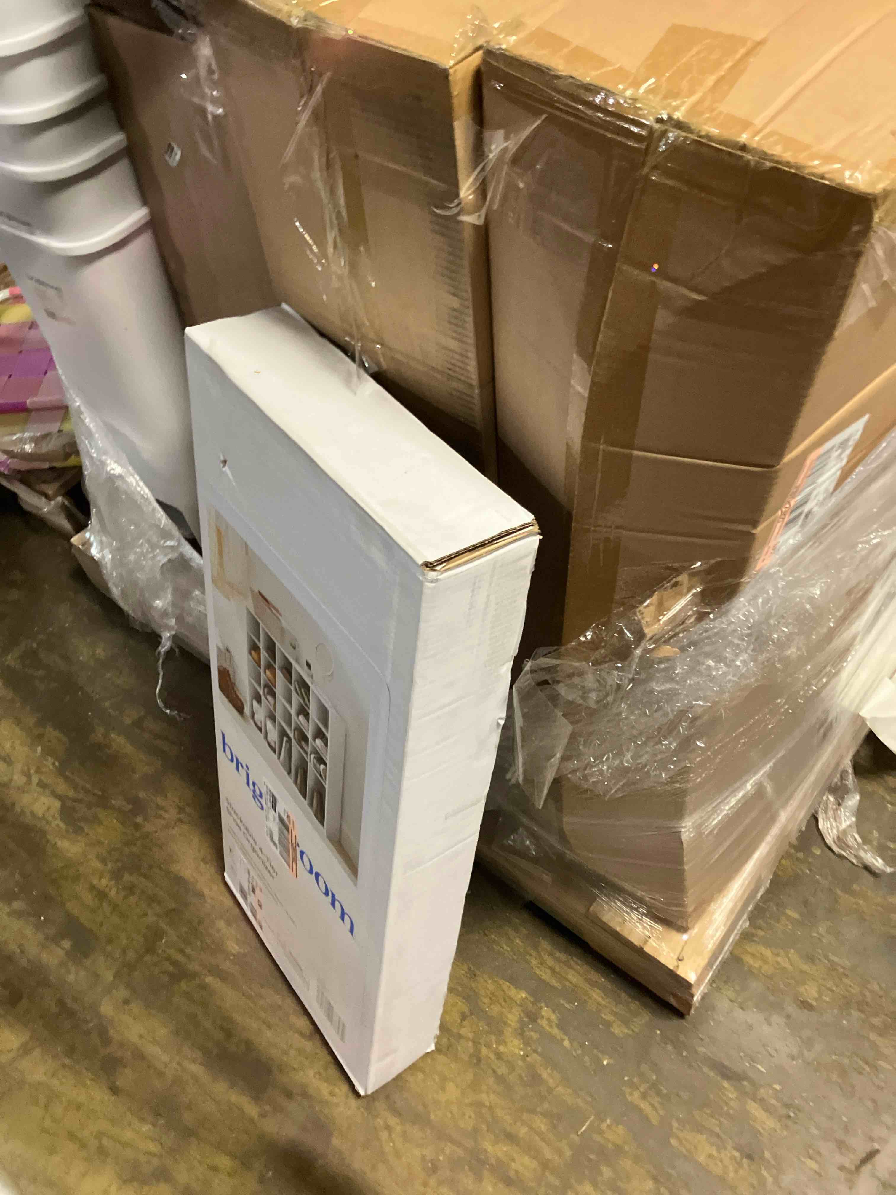 https://s3.amazonaws.com/lotting-images-prod/phillipi/BRN1921011_1753392898844.jpeg