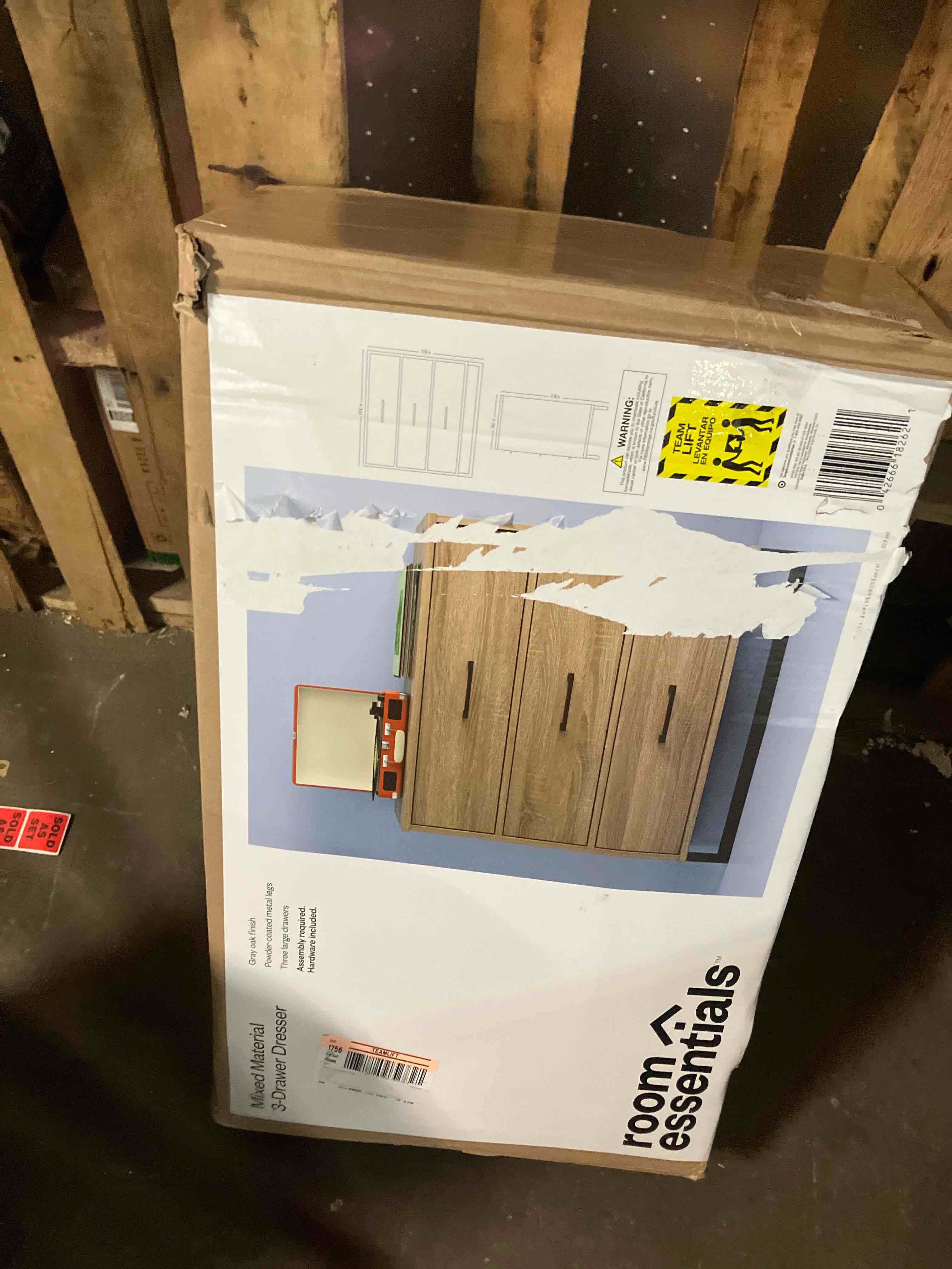 https://s3.amazonaws.com/lotting-images-prod/phillipi/BRN1921016_1753446827476.jpeg