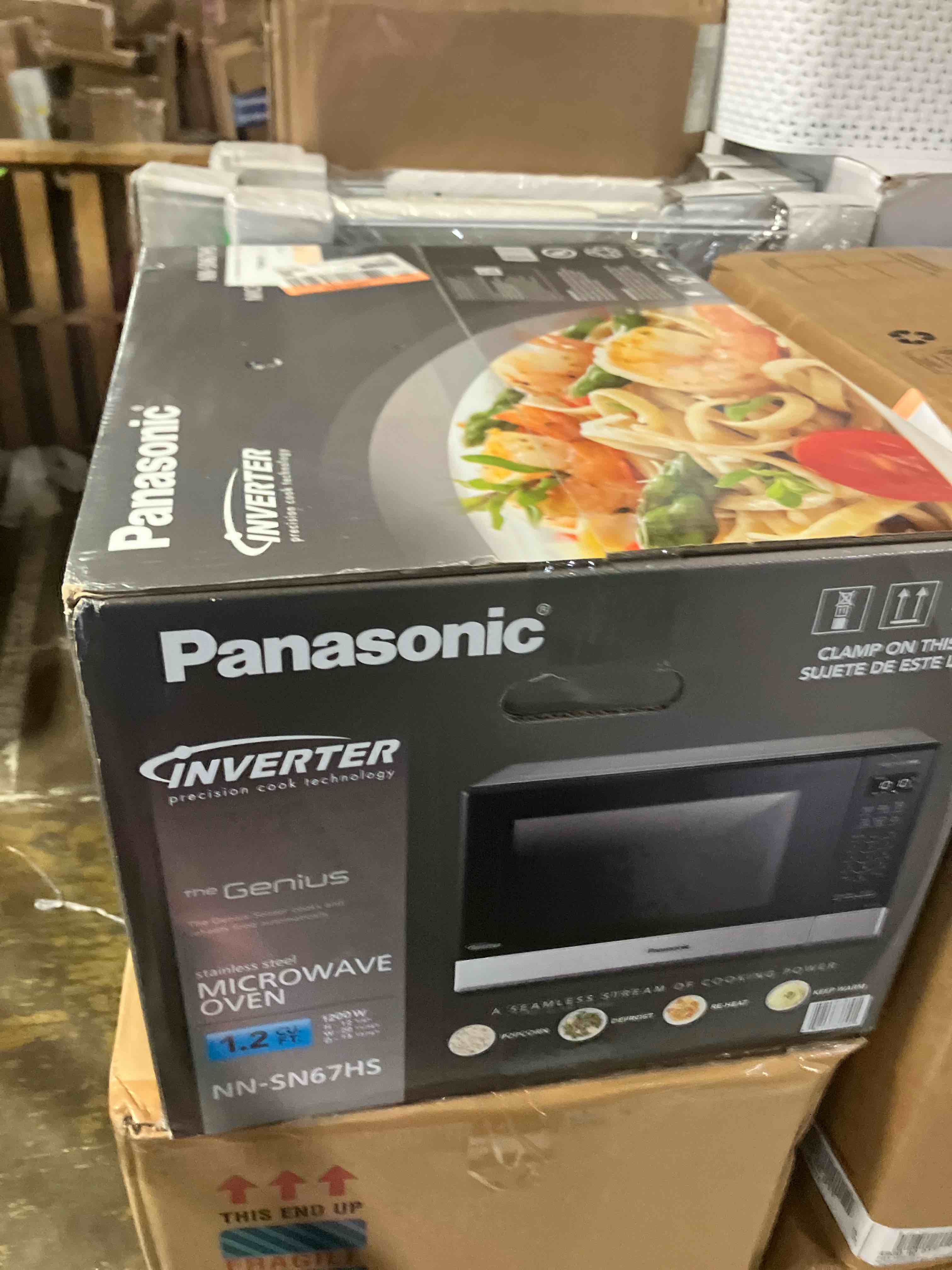 https://s3.amazonaws.com/lotting-images-prod/phillipi/BRN1921039_1753451638416.jpeg