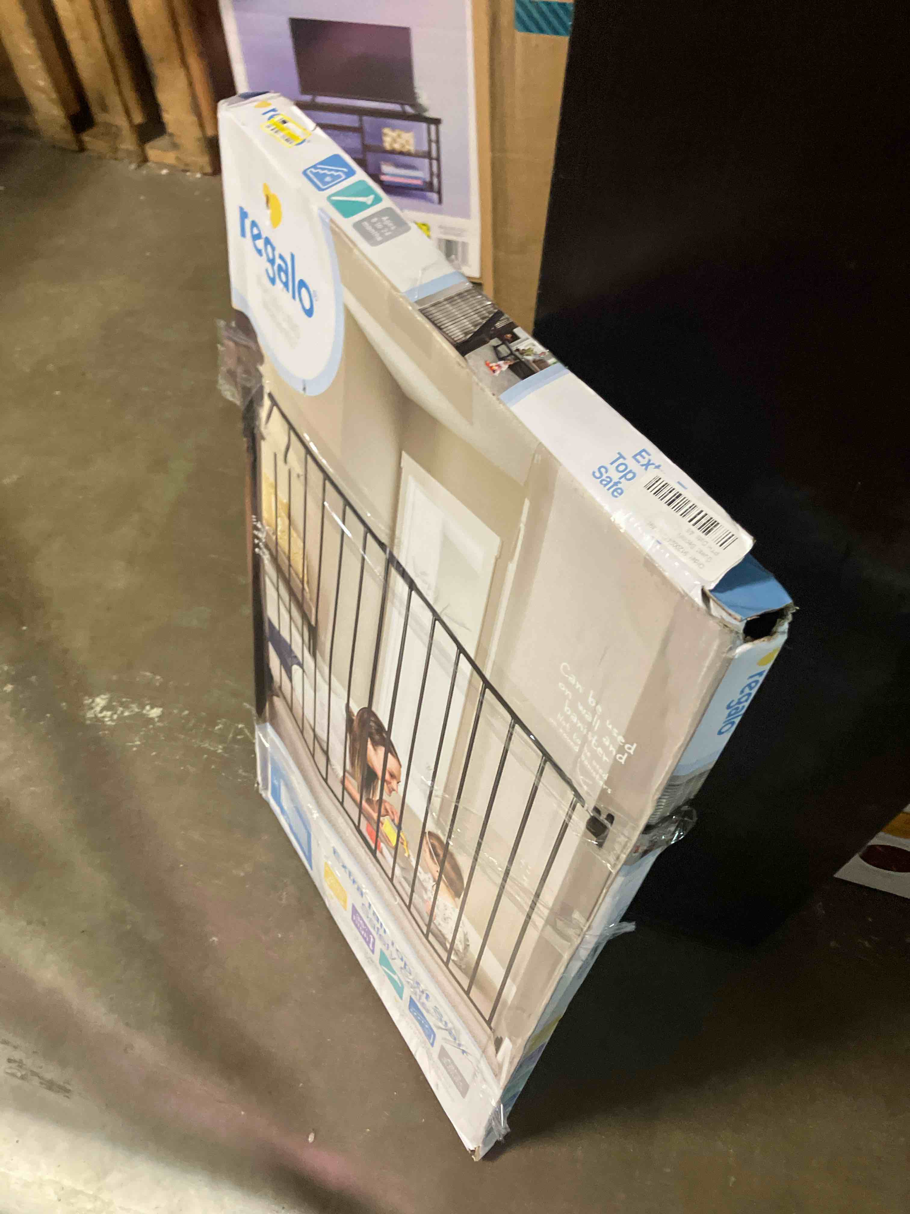 https://s3.amazonaws.com/lotting-images-prod/phillipi/BRN1921046_1753452993869.jpeg