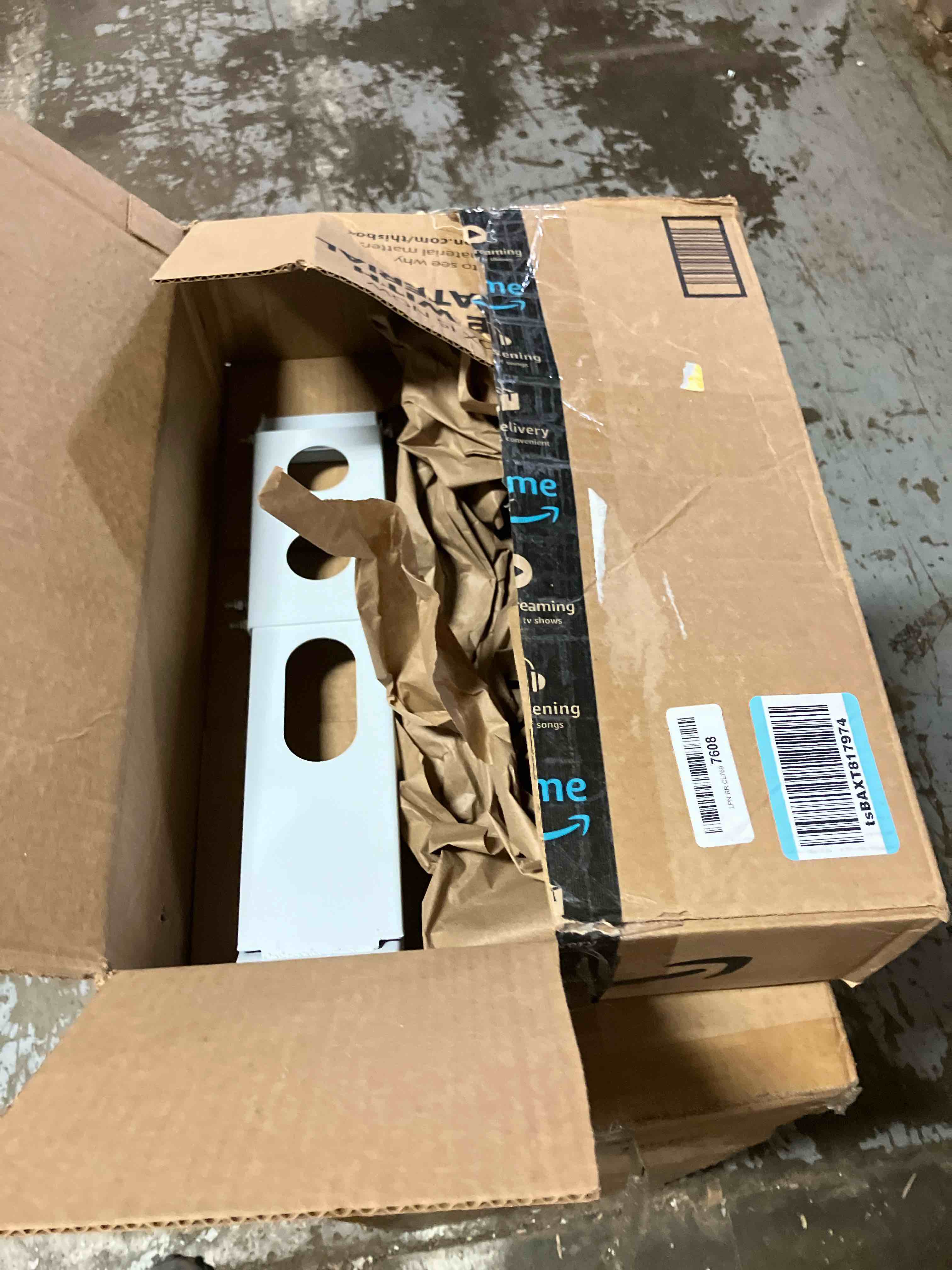 https://s3.amazonaws.com/lotting-images-prod/phillipi/BRN1921120_1753454362510.jpeg