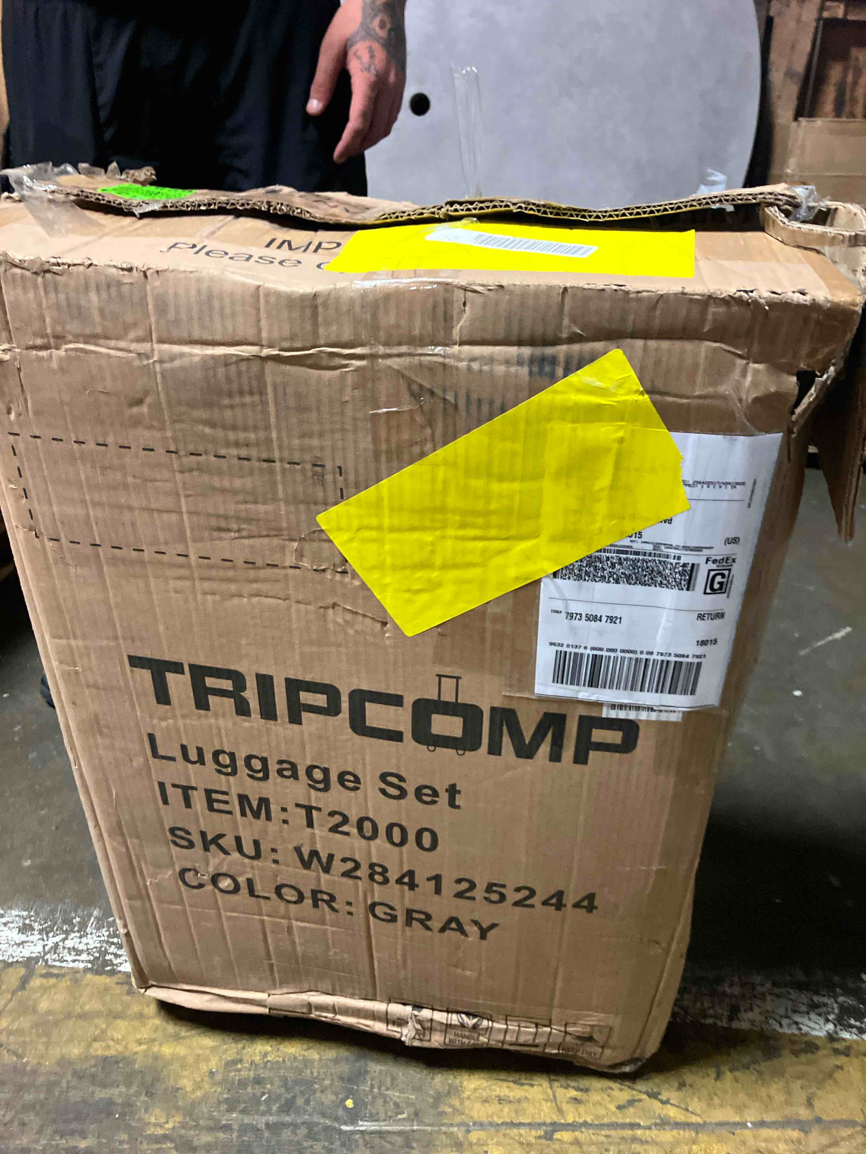 https://s3.amazonaws.com/lotting-images-prod/phillipi/BRN1921148_1753897763345.jpeg