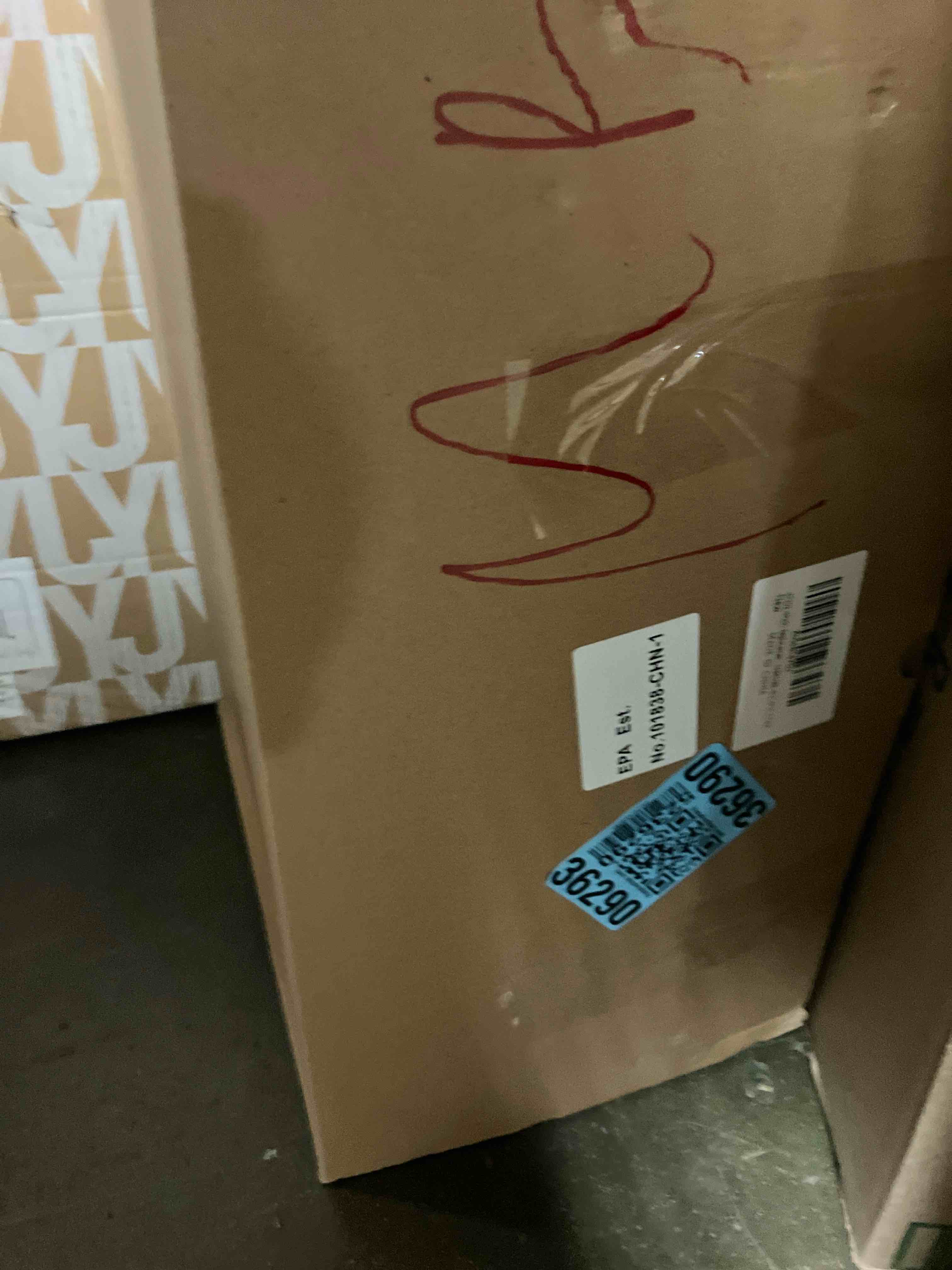https://s3.amazonaws.com/lotting-images-prod/phillipi/BRN1921189_1753905024450.jpeg
