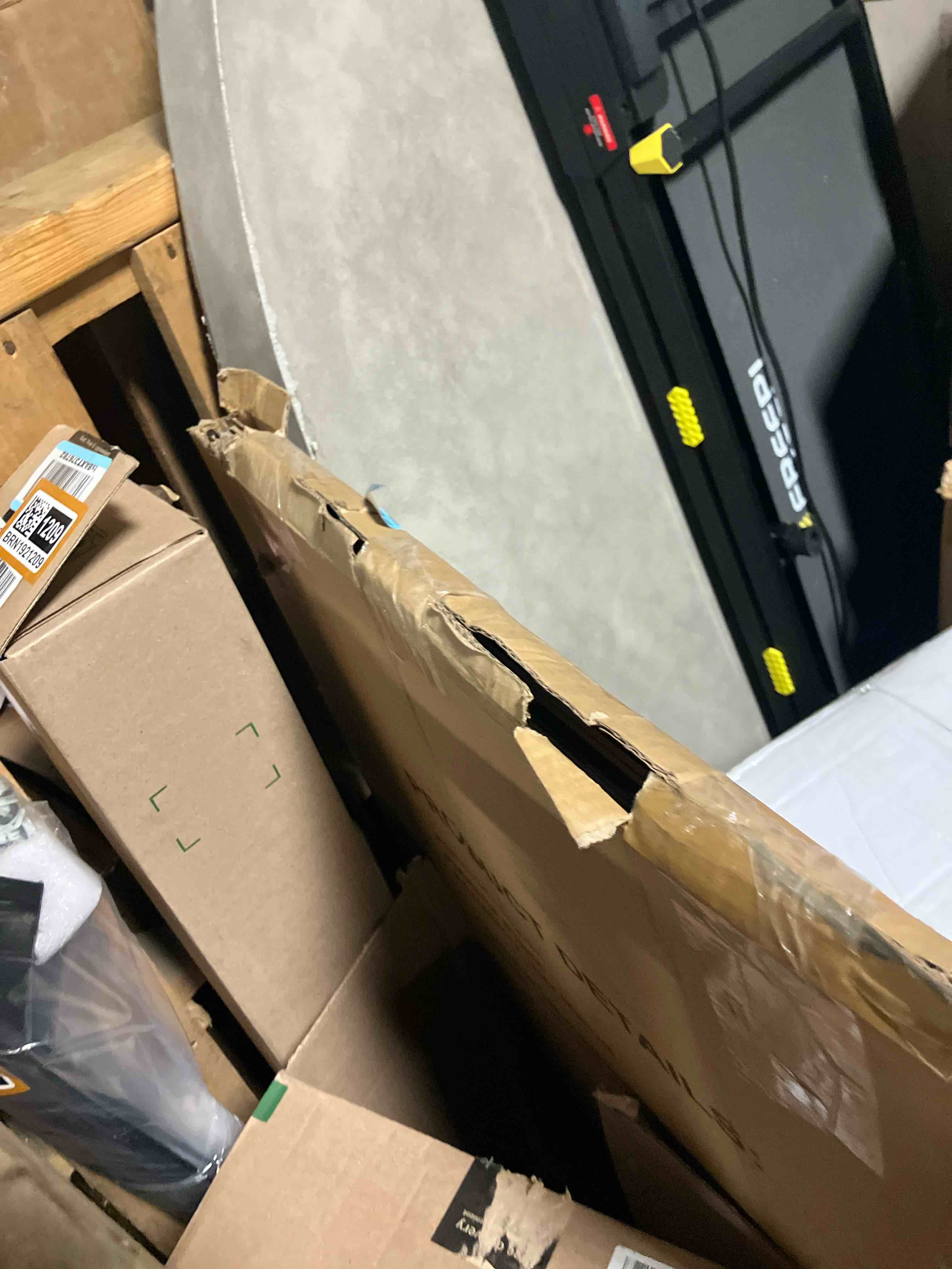 https://s3.amazonaws.com/lotting-images-prod/phillipi/BRN1921198_1753906081426.jpeg