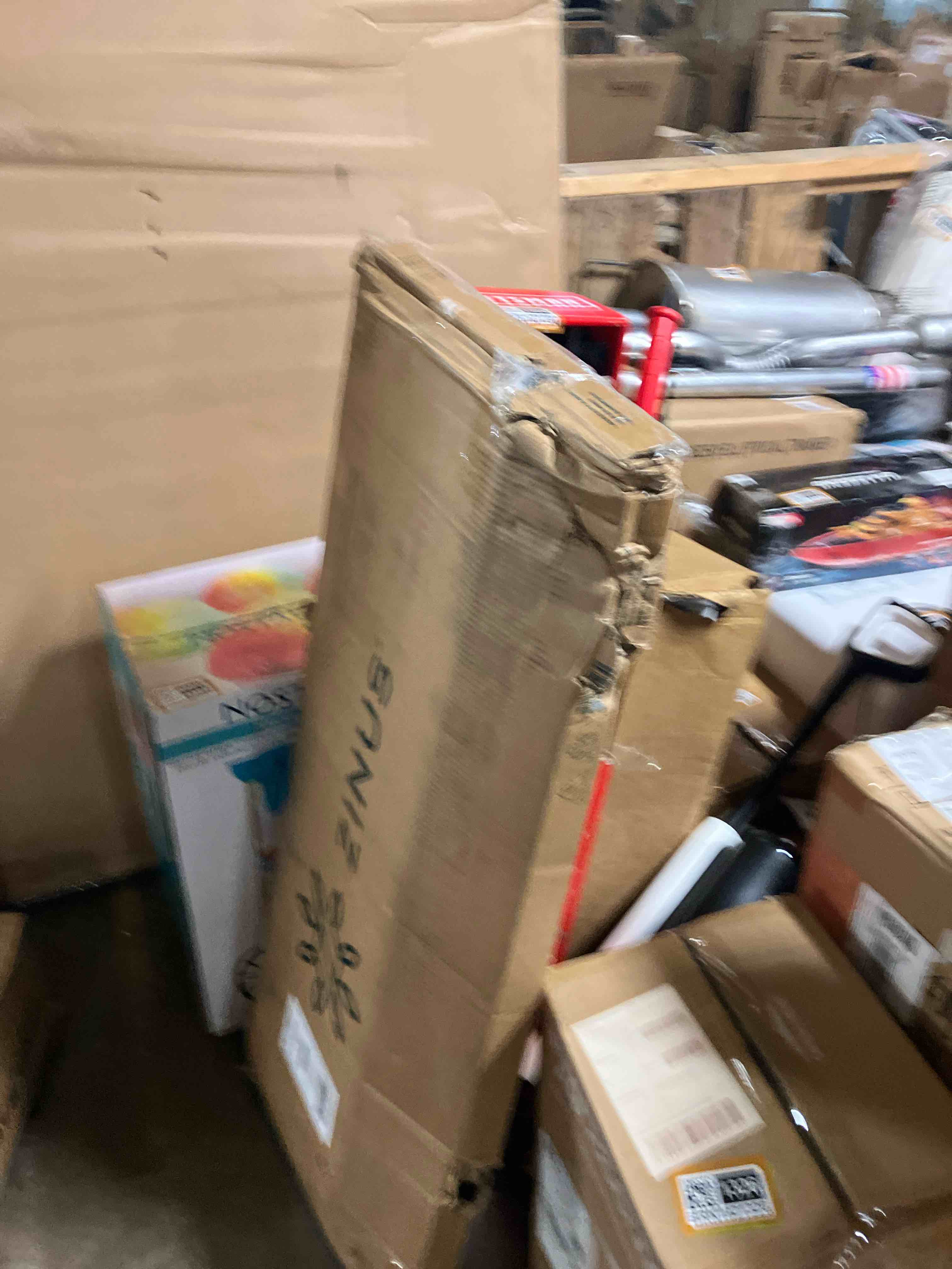 https://s3.amazonaws.com/lotting-images-prod/phillipi/BRN1921328_1753968408400.jpeg