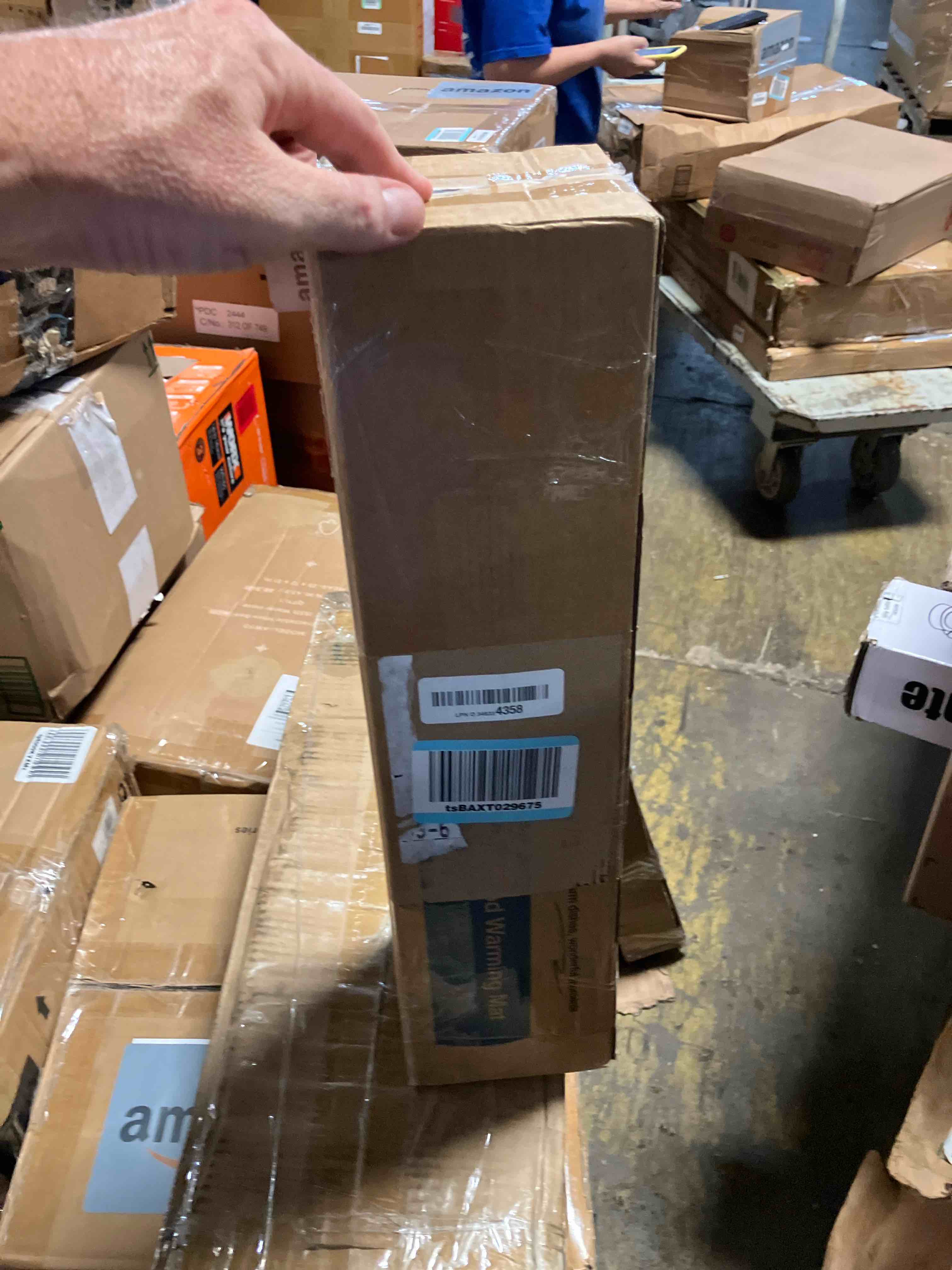 https://s3.amazonaws.com/lotting-images-prod/phillipi/BRN1921464_1753972045683.jpeg
