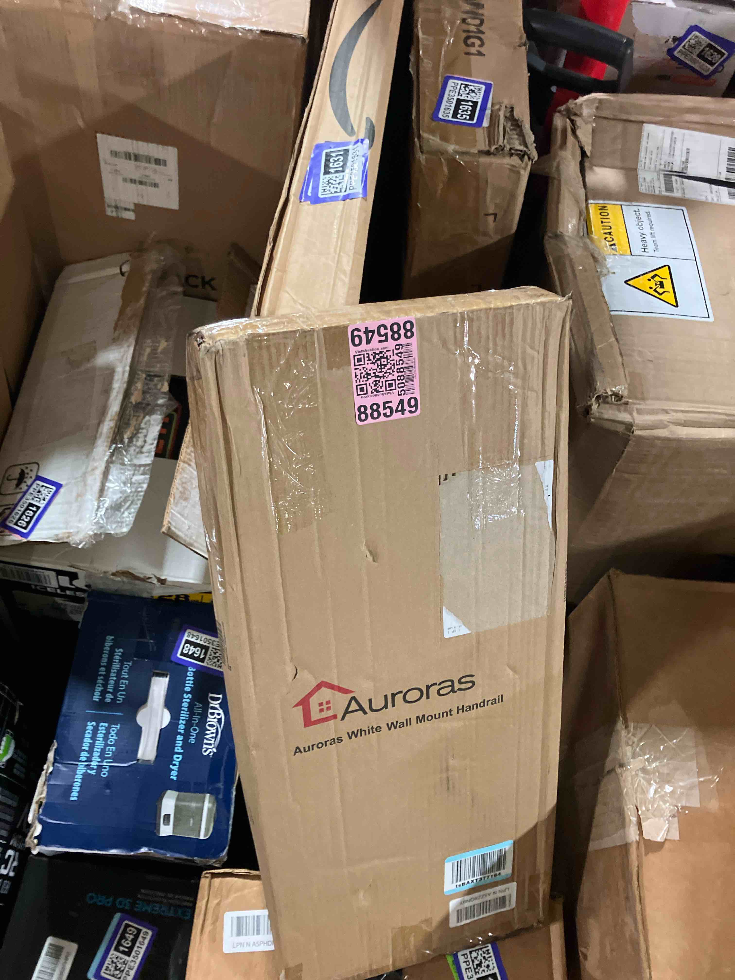 https://s3.amazonaws.com/lotting-images-prod/phillipi/BRN1921492_1753995422040.jpeg
