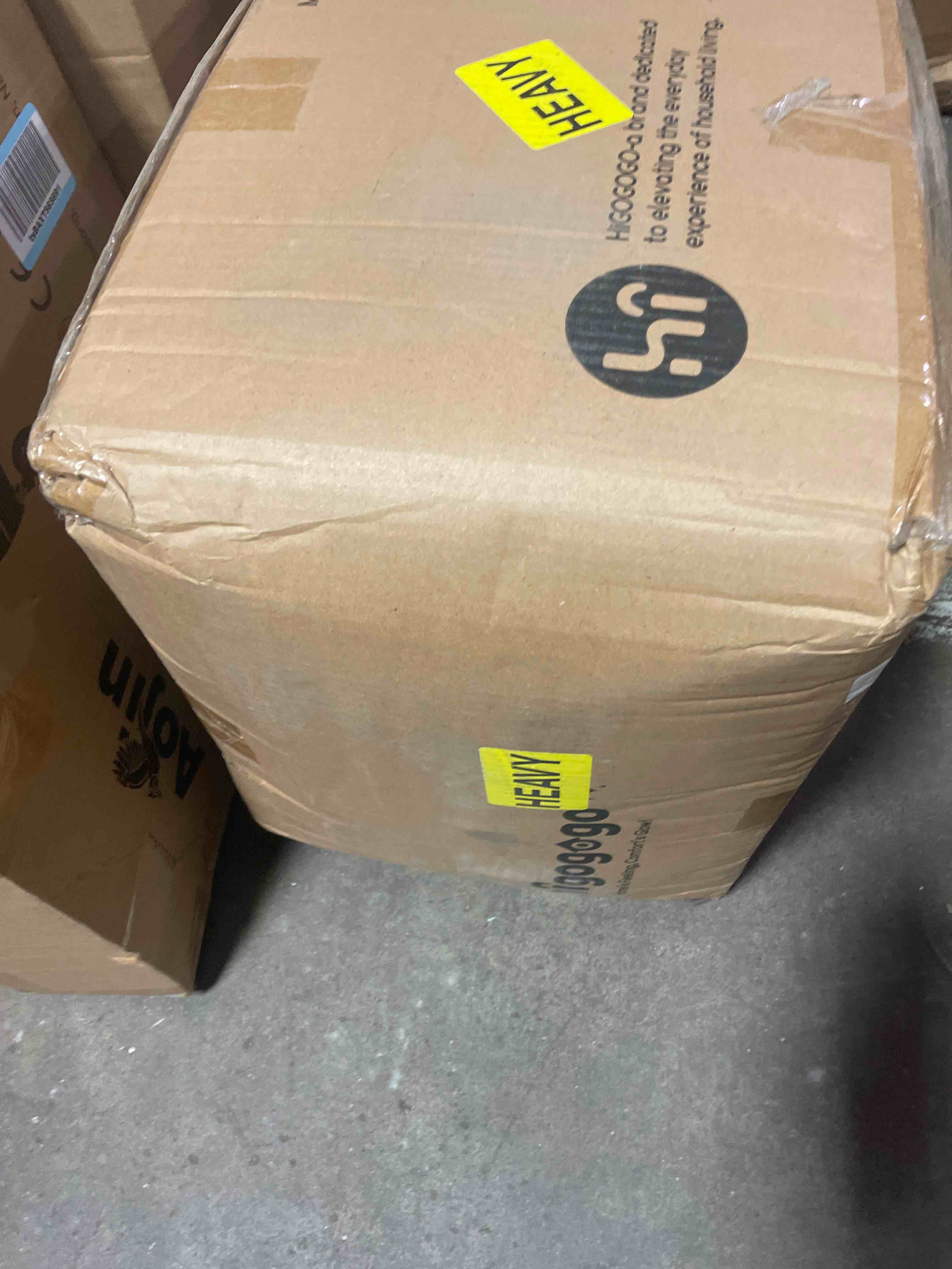 https://s3.amazonaws.com/lotting-images-prod/phillipi/BRN1921575_1754068788725.jpeg