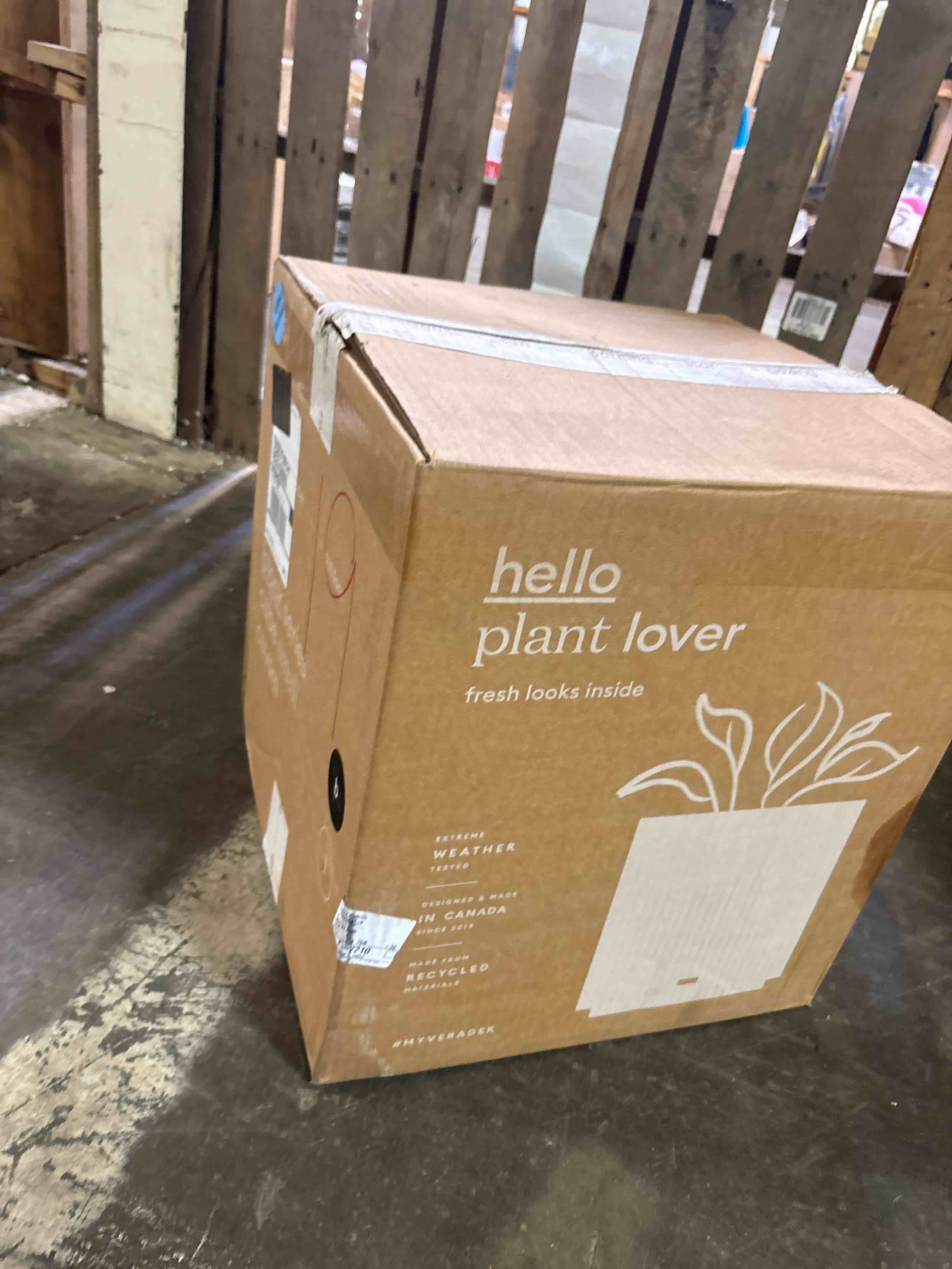 https://s3.amazonaws.com/lotting-images-prod/phillipi/BRN1921685_1753988854124.jpeg