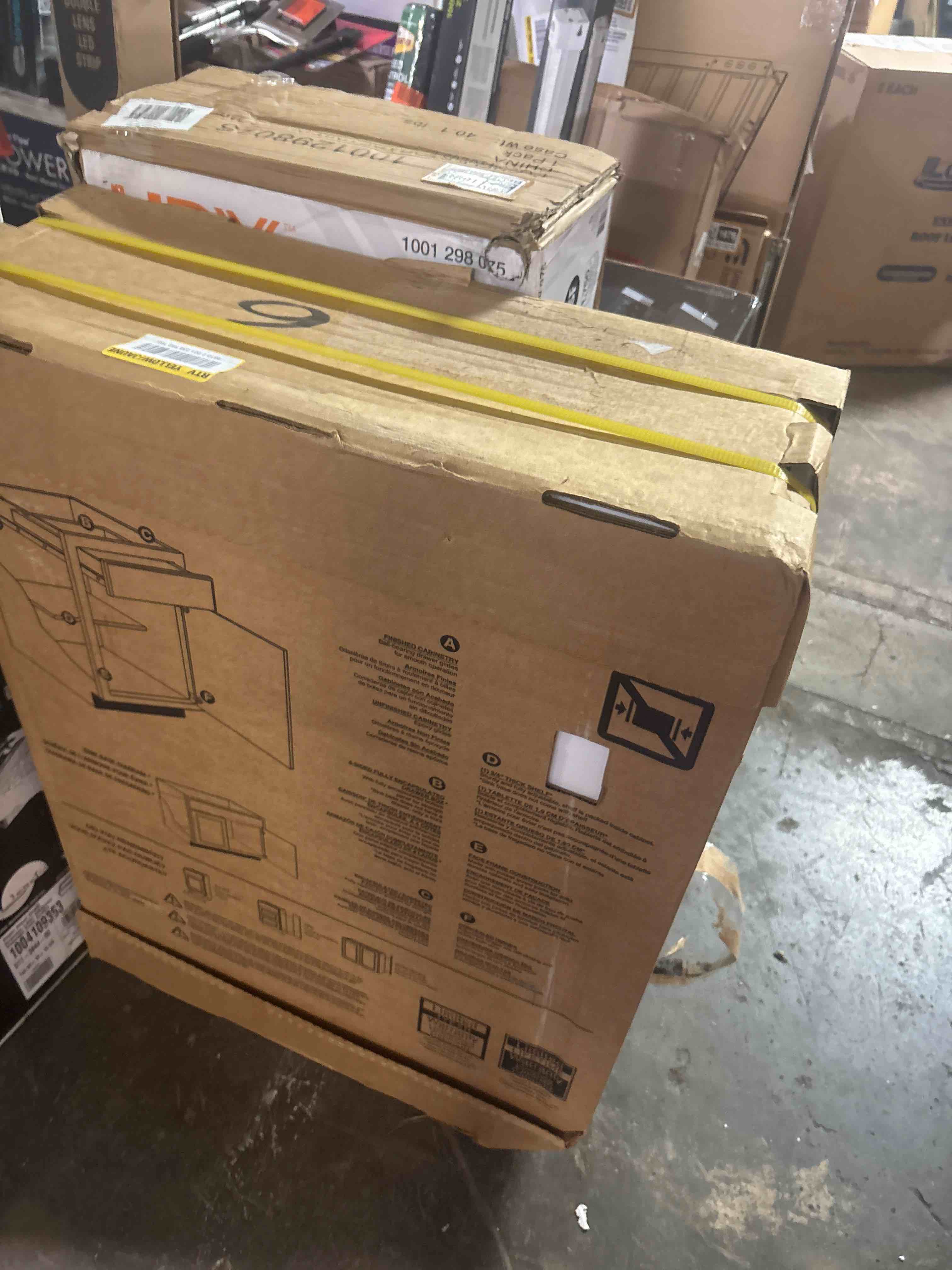 https://s3.amazonaws.com/lotting-images-prod/phillipi/BRN1921693_1753989960610.jpeg