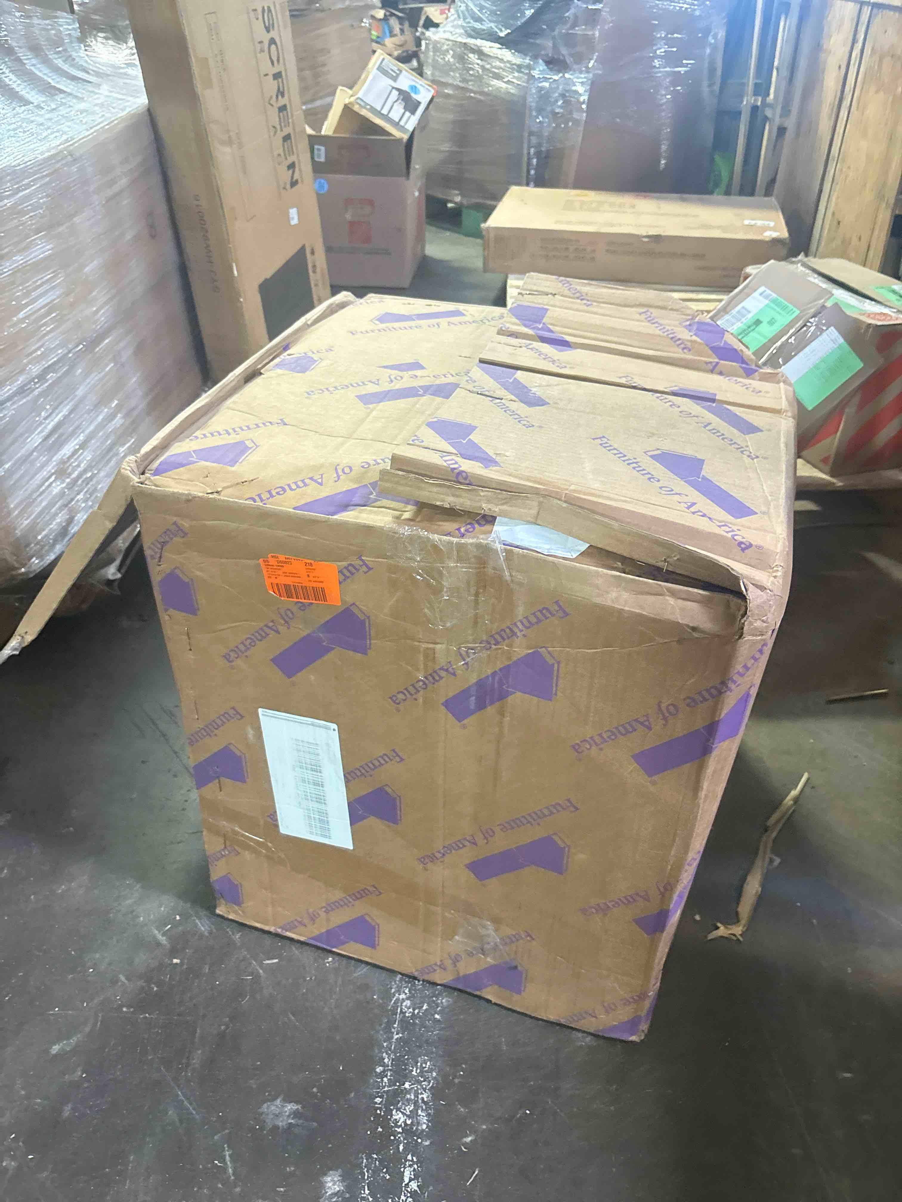 https://s3.amazonaws.com/lotting-images-prod/phillipi/BRN1921696_1753990405112.jpeg