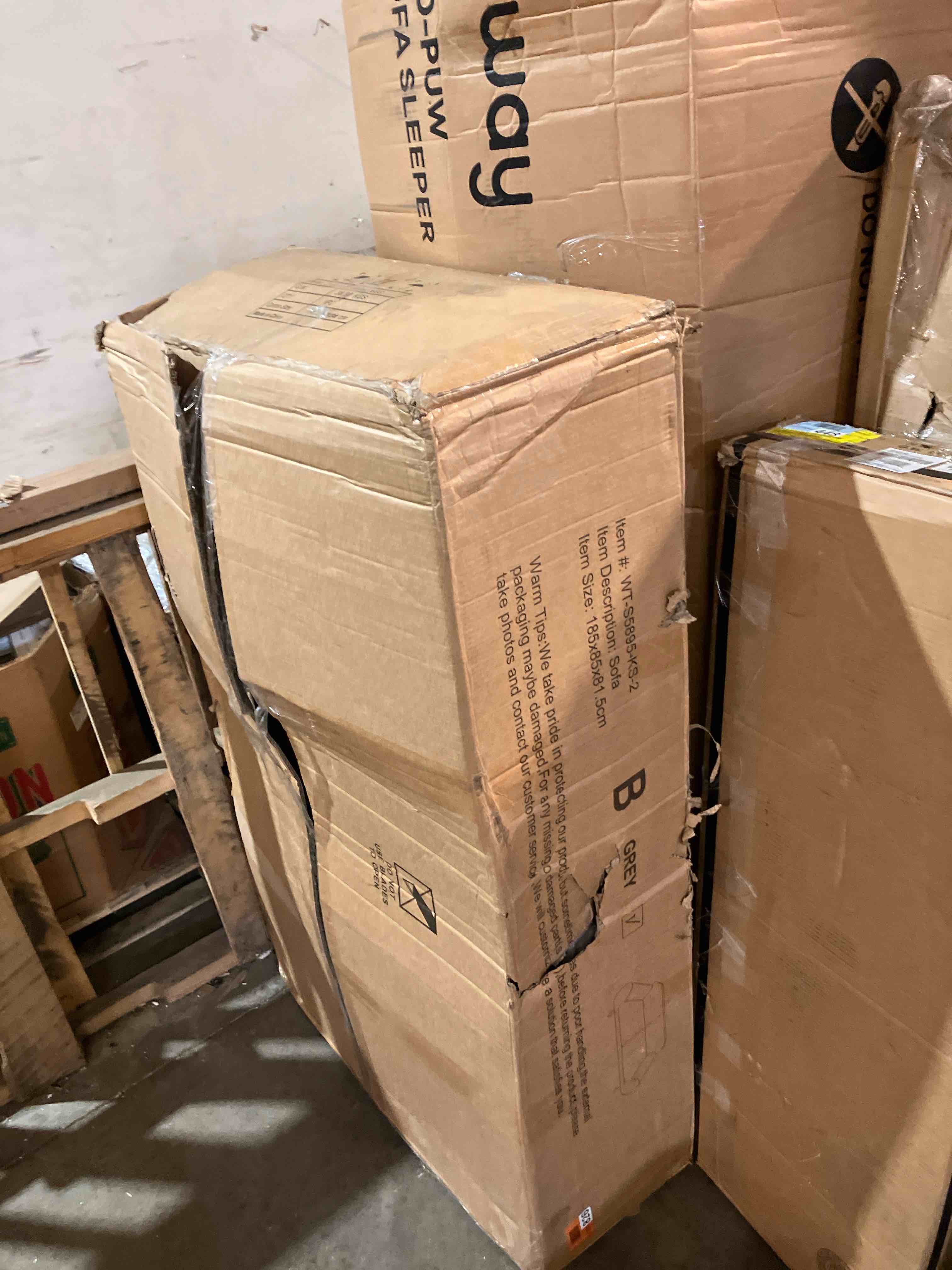 https://s3.amazonaws.com/lotting-images-prod/phillipi/BRN1921811_1754056769420.jpeg