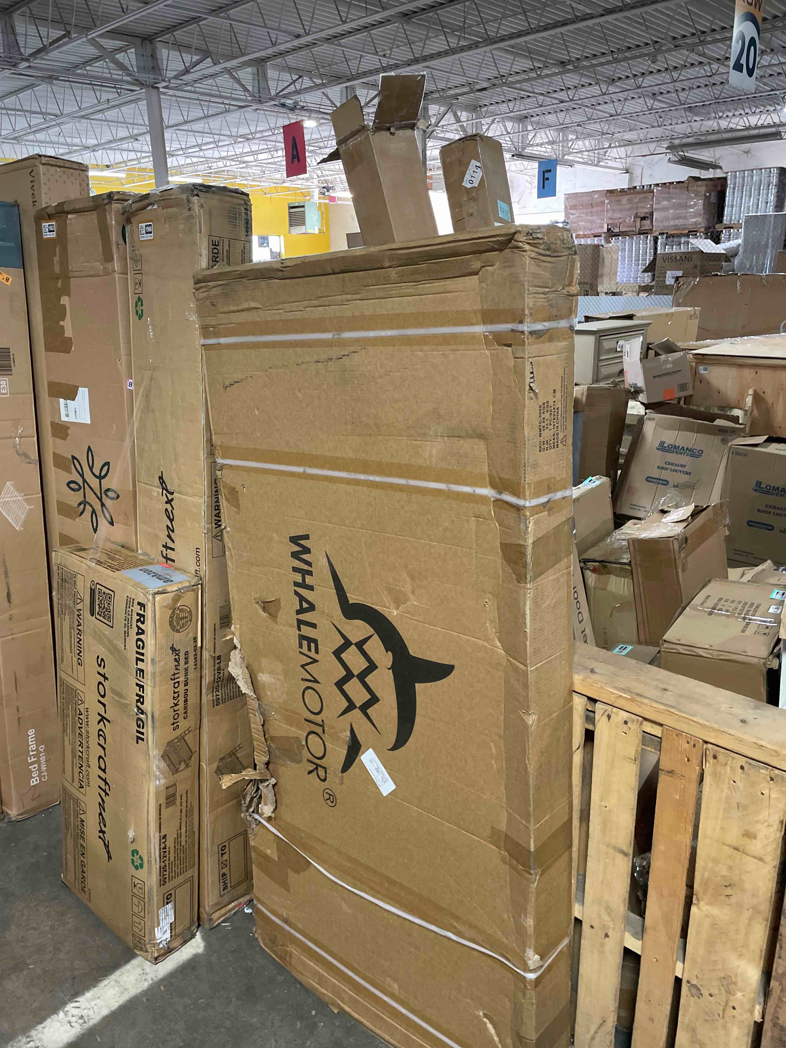 https://s3.amazonaws.com/lotting-images-prod/phillipi/BRN1921967_1754428690098.jpeg