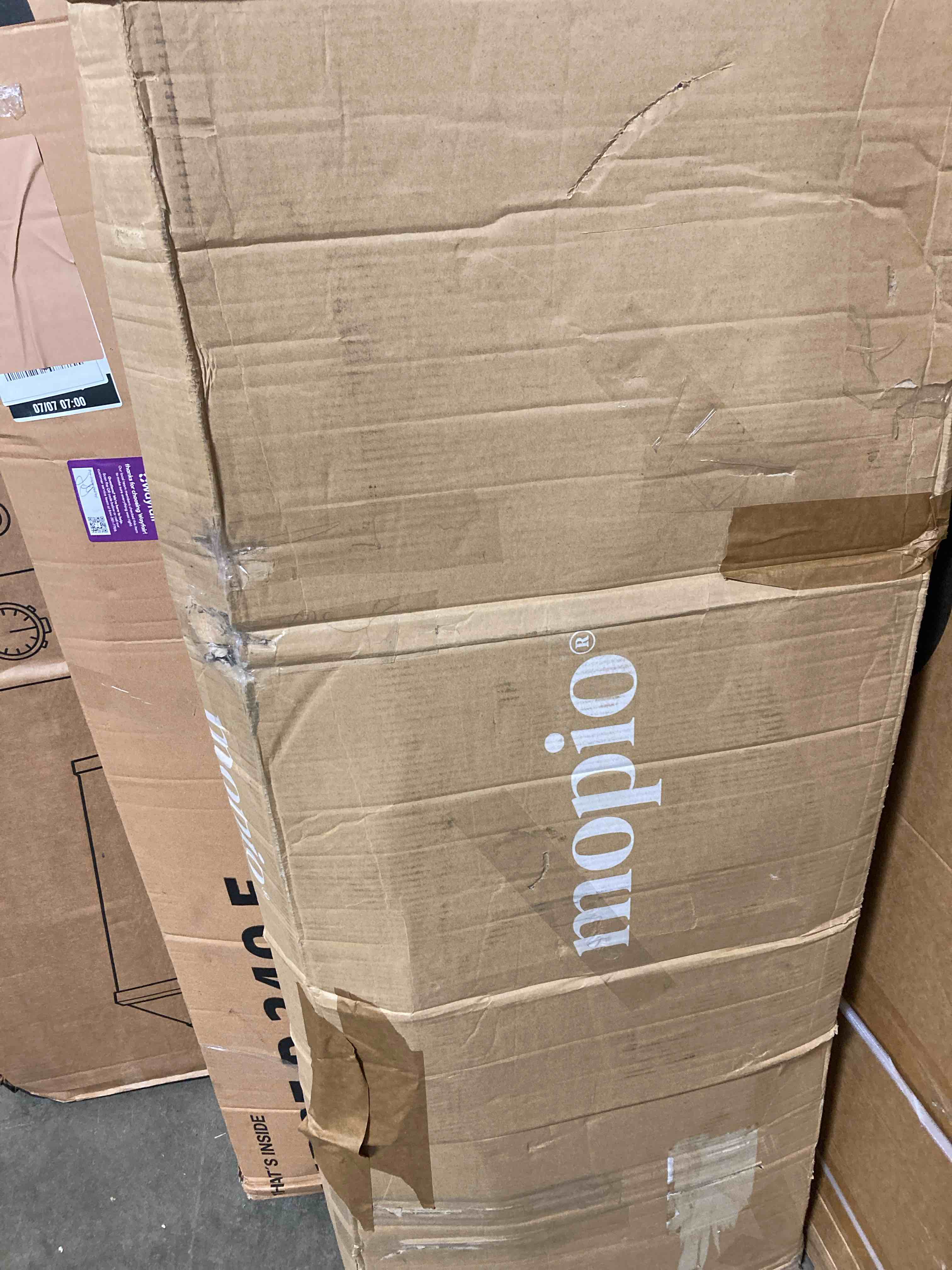 https://s3.amazonaws.com/lotting-images-prod/phillipi/BRN1921974_1754485521189.jpeg