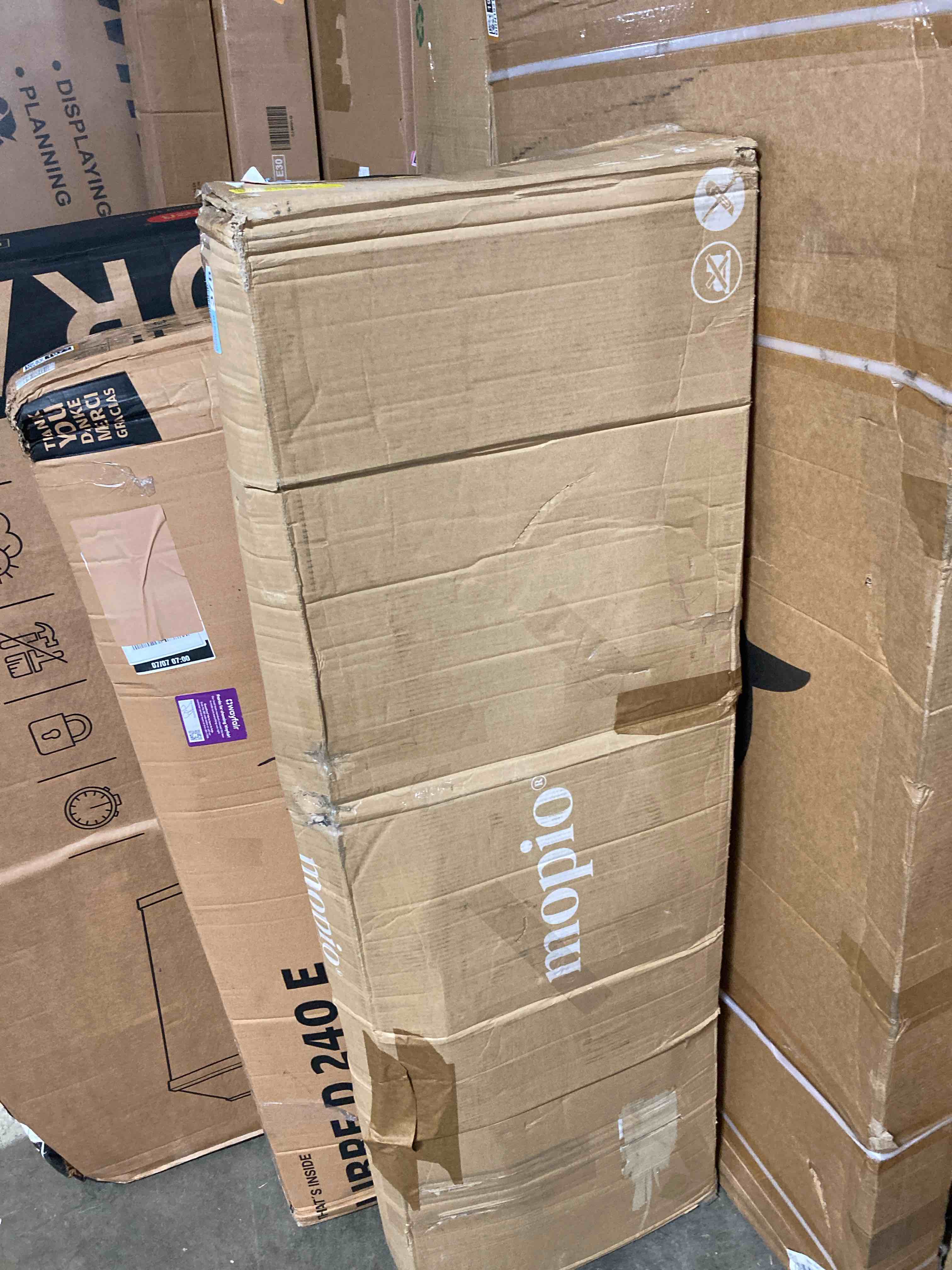 https://s3.amazonaws.com/lotting-images-prod/phillipi/BRN1921974_1754485532397.jpeg