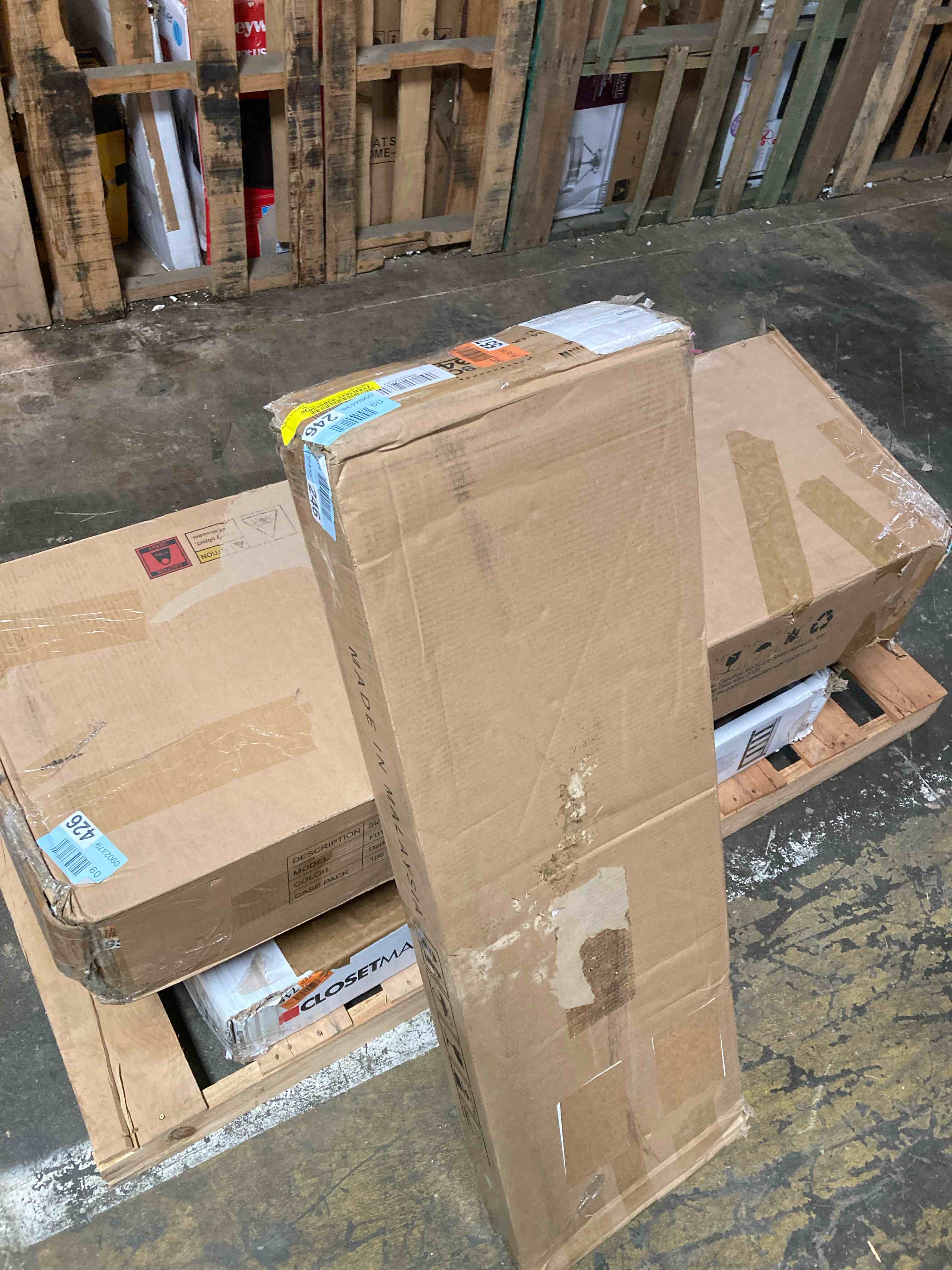 https://s3.amazonaws.com/lotting-images-prod/phillipi/BRN1921983_1754487017926.jpeg