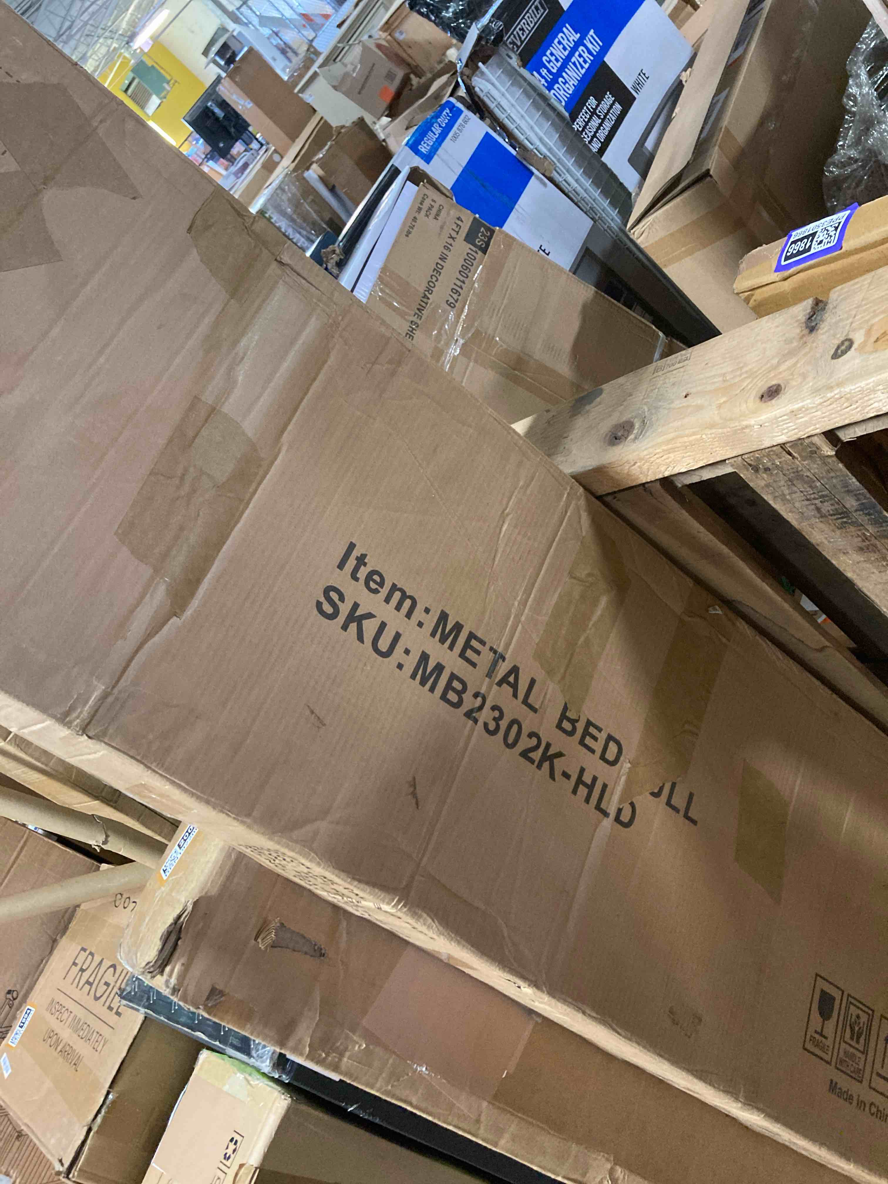 https://s3.amazonaws.com/lotting-images-prod/phillipi/BRN1922006_1754494900343.jpeg