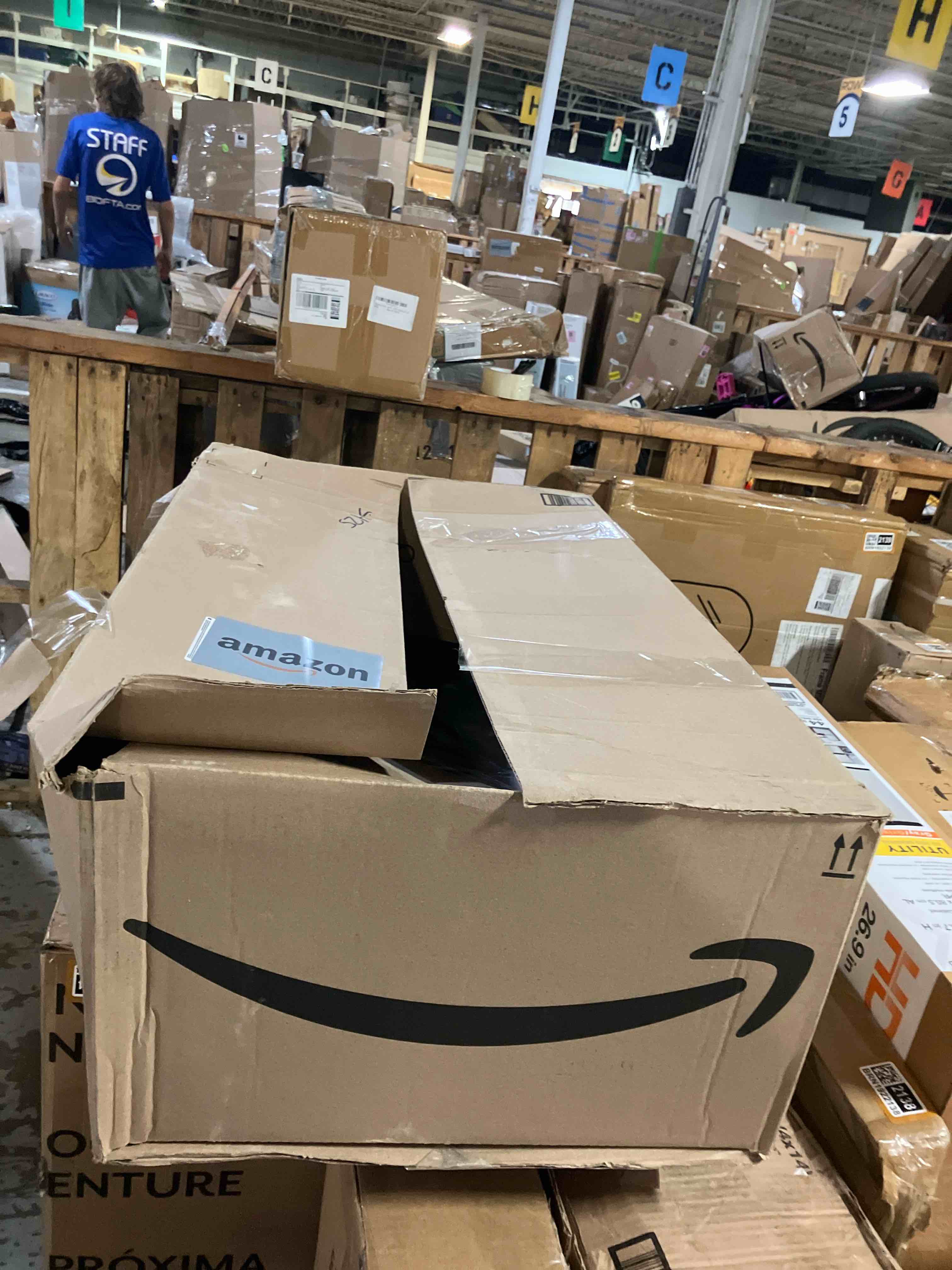 https://s3.amazonaws.com/lotting-images-prod/phillipi/BRN1922133_1754508741056.jpeg