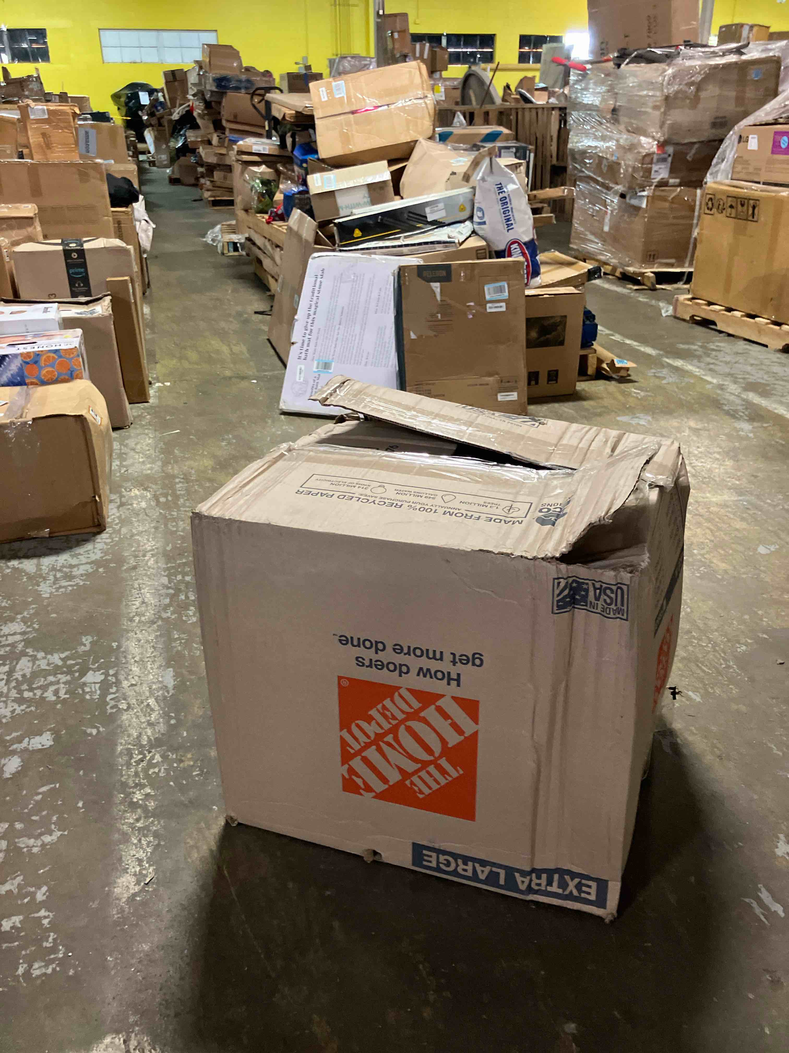 https://s3.amazonaws.com/lotting-images-prod/phillipi/BRN1922160_1754499309856.jpeg