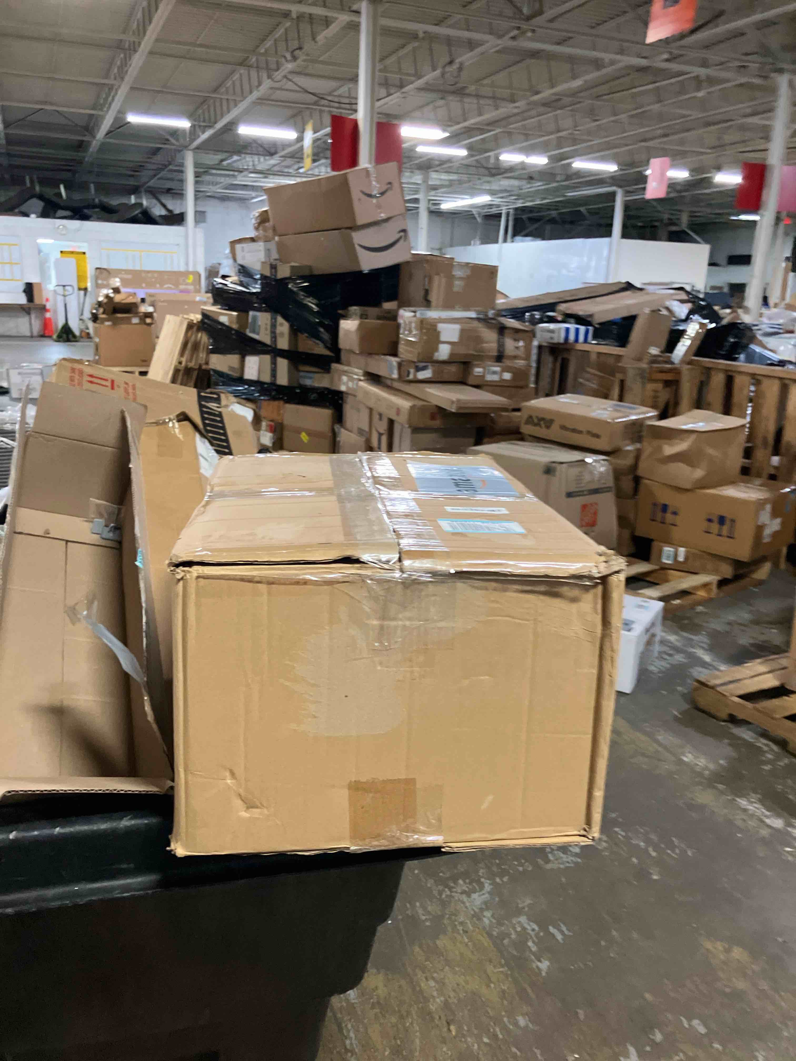 https://s3.amazonaws.com/lotting-images-prod/phillipi/BRN1922184_1754494531825.jpeg