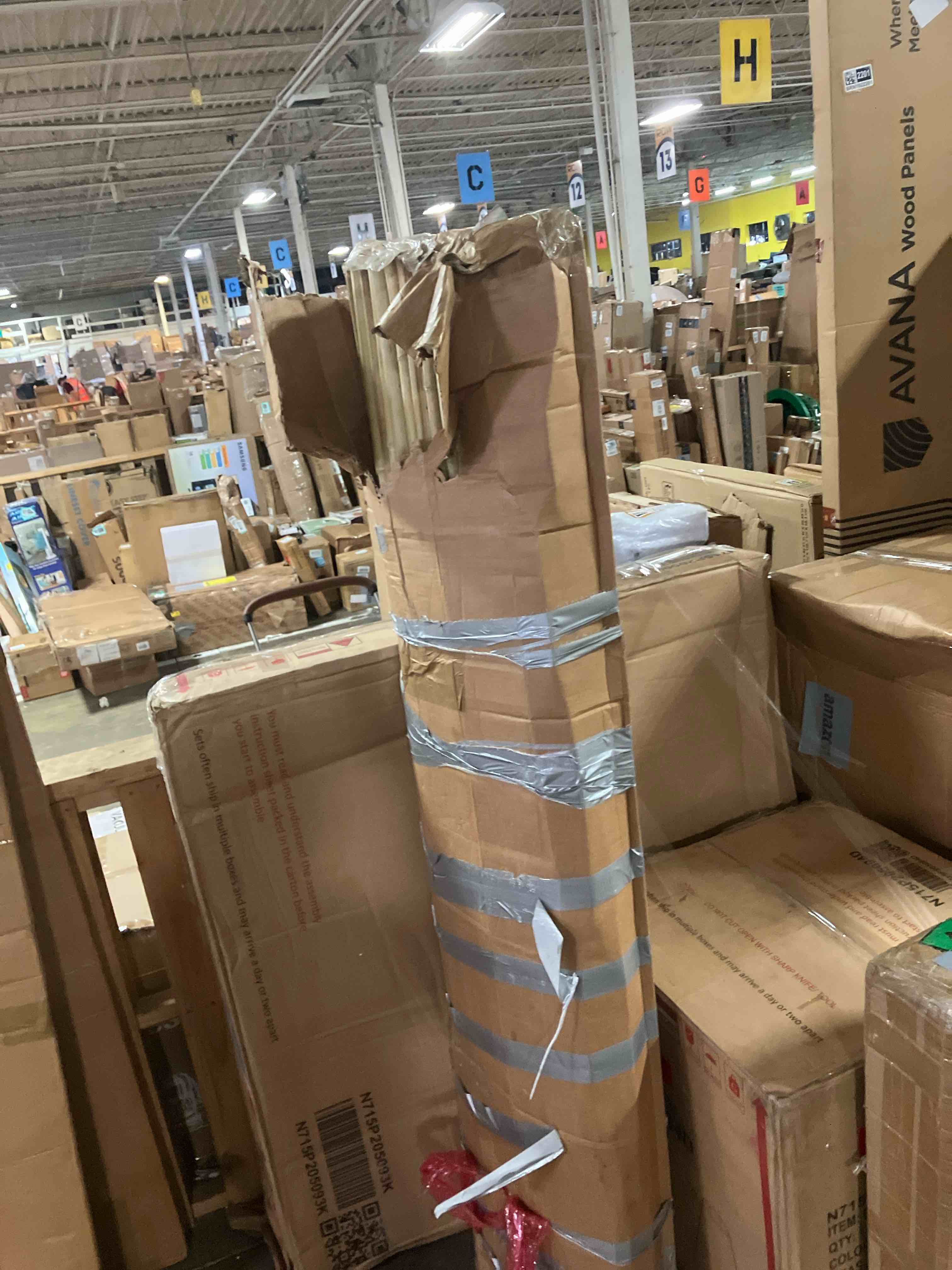https://s3.amazonaws.com/lotting-images-prod/phillipi/BRN1922205_1754513088747.jpeg