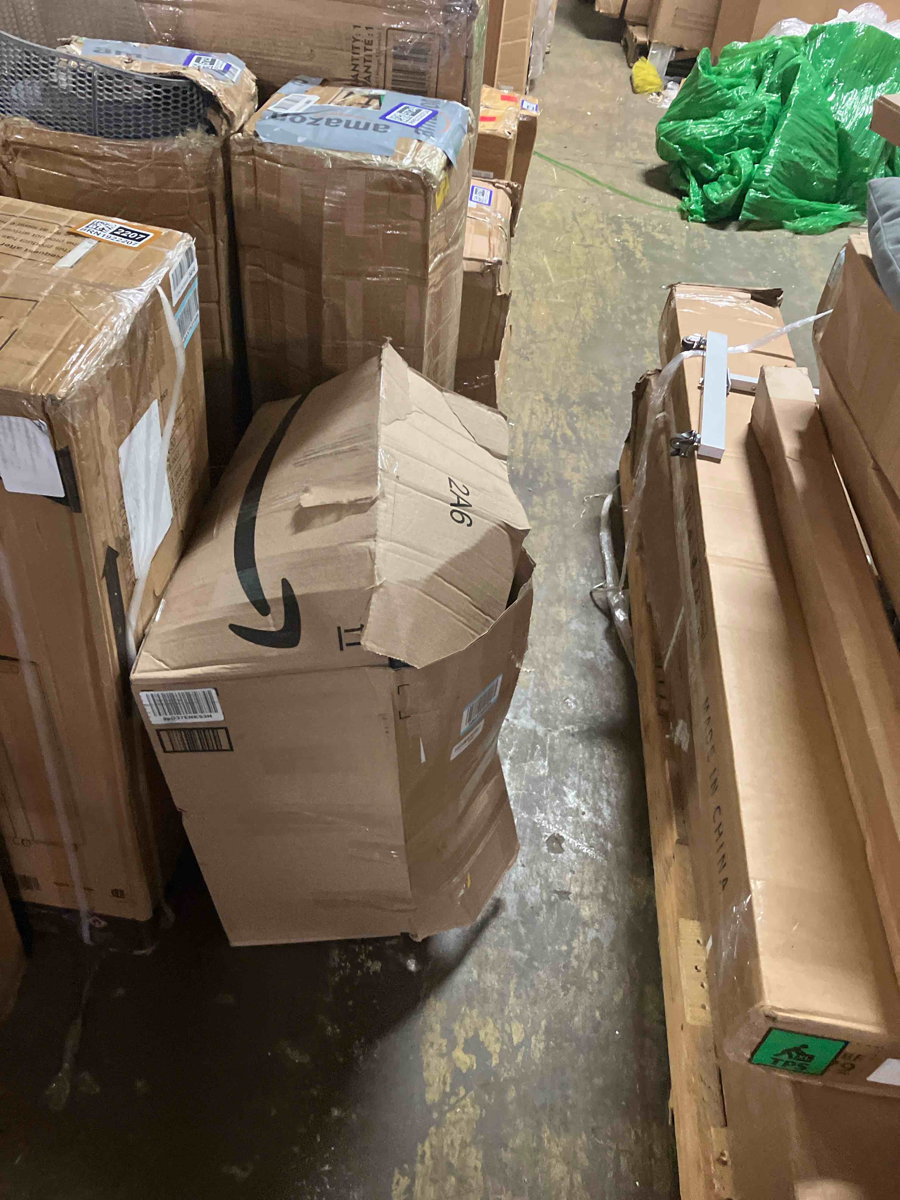 https://s3.amazonaws.com/lotting-images-prod/phillipi/BRN1922211_1754514508552.jpeg
