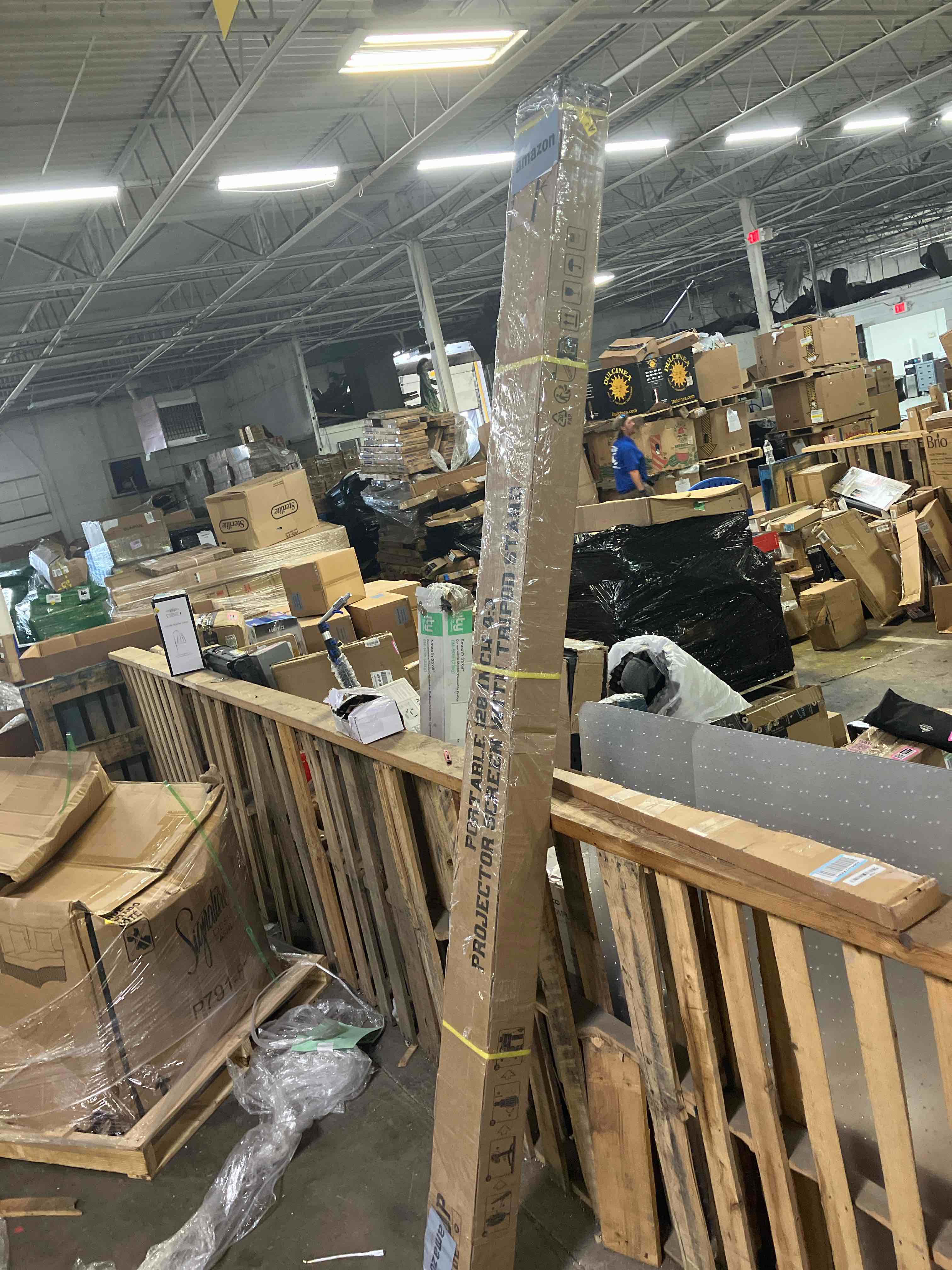 https://s3.amazonaws.com/lotting-images-prod/phillipi/BRN1922234_1754583600678.jpeg