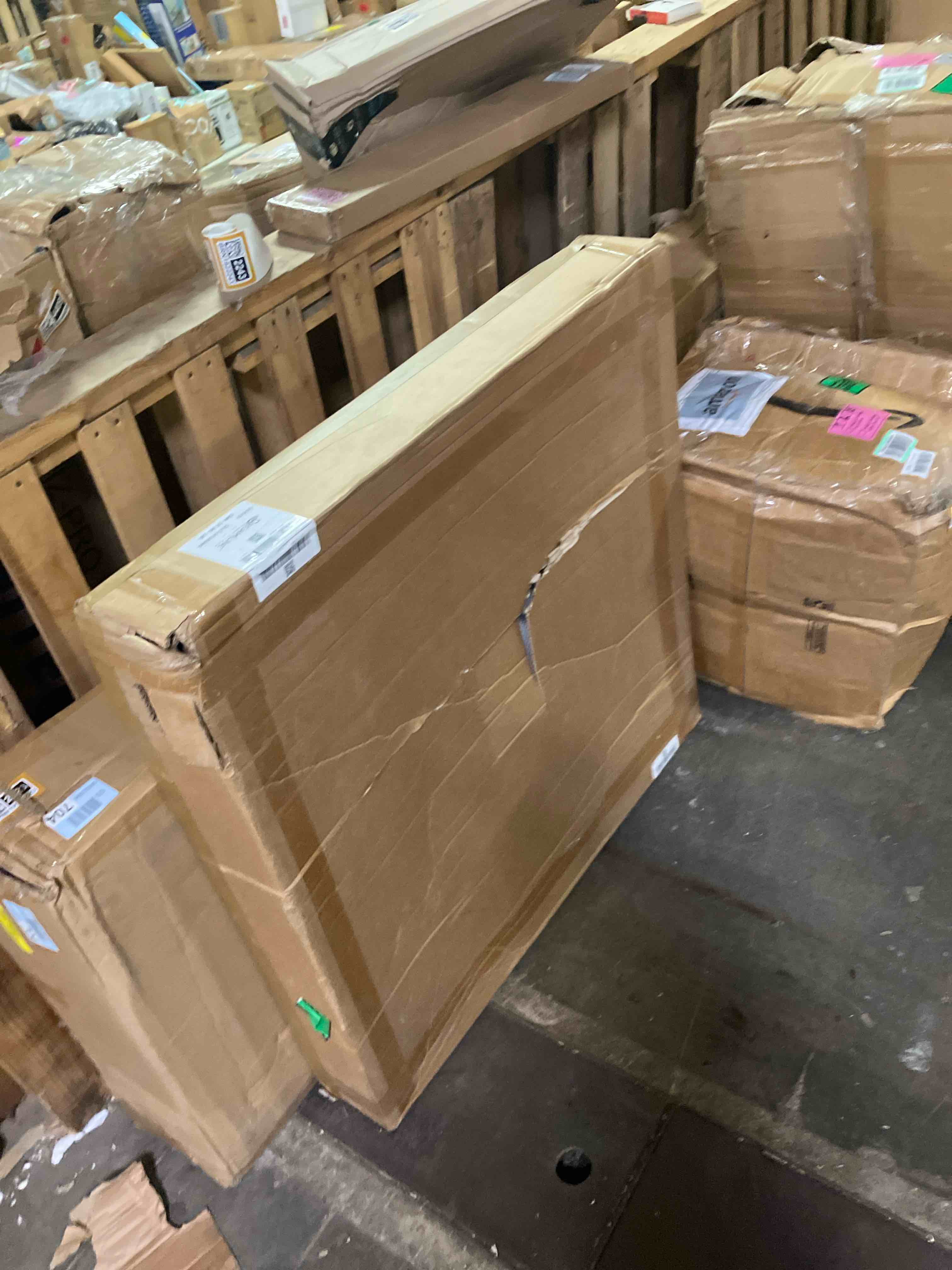 https://s3.amazonaws.com/lotting-images-prod/phillipi/BRN1922243_1754586551017.jpeg