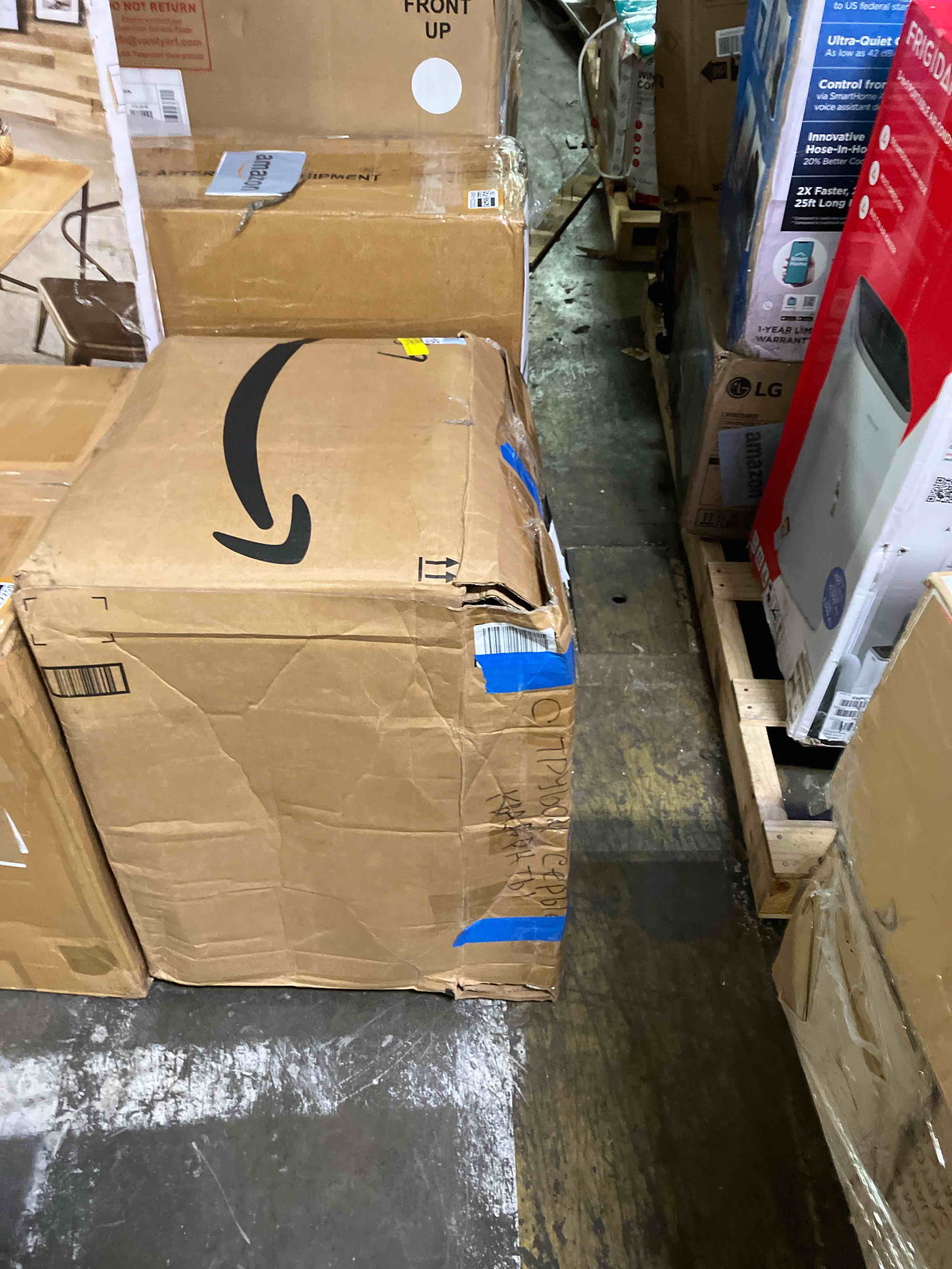 https://s3.amazonaws.com/lotting-images-prod/phillipi/BRN1922259_1754591932282.jpeg