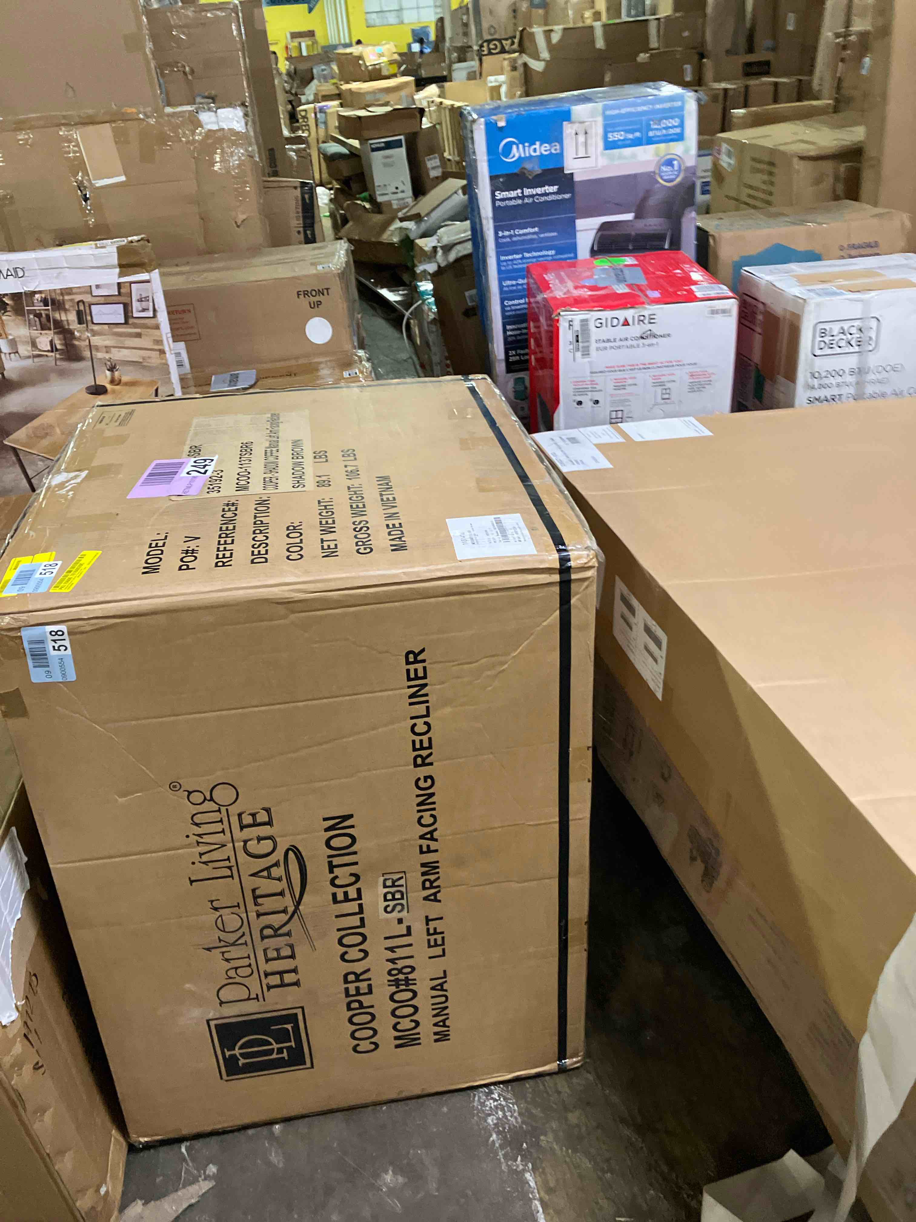 https://s3.amazonaws.com/lotting-images-prod/phillipi/BRN1922264_1754593071128.jpeg