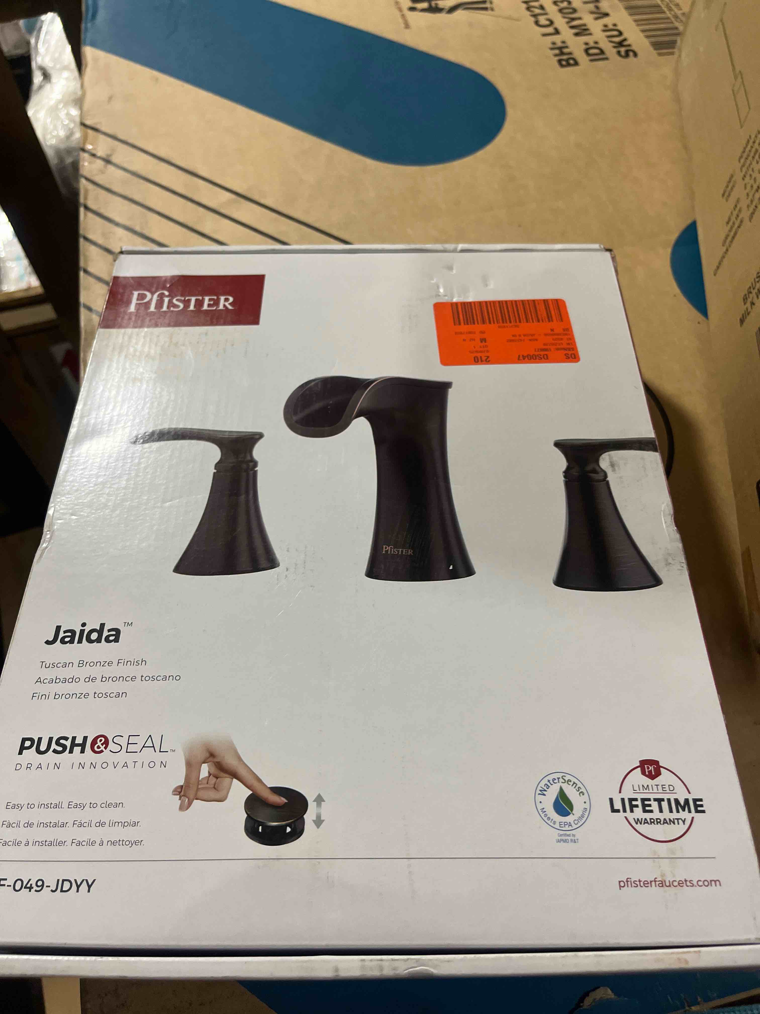 https://s3.amazonaws.com/lotting-images-prod/phillipi/BRN1922348_1754591177474.jpeg
