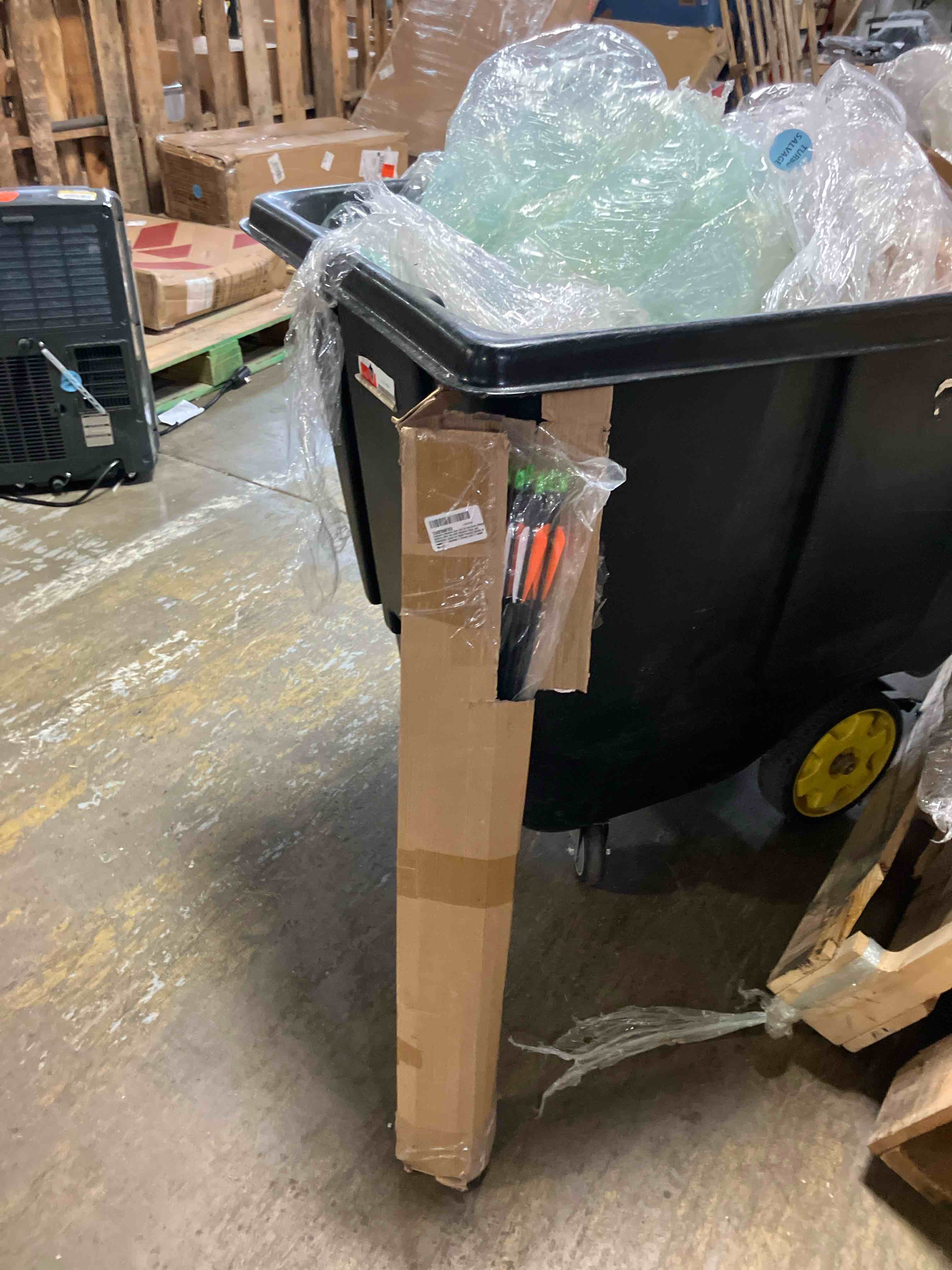https://s3.amazonaws.com/lotting-images-prod/phillipi/BRN1922633_1754596667096.jpeg
