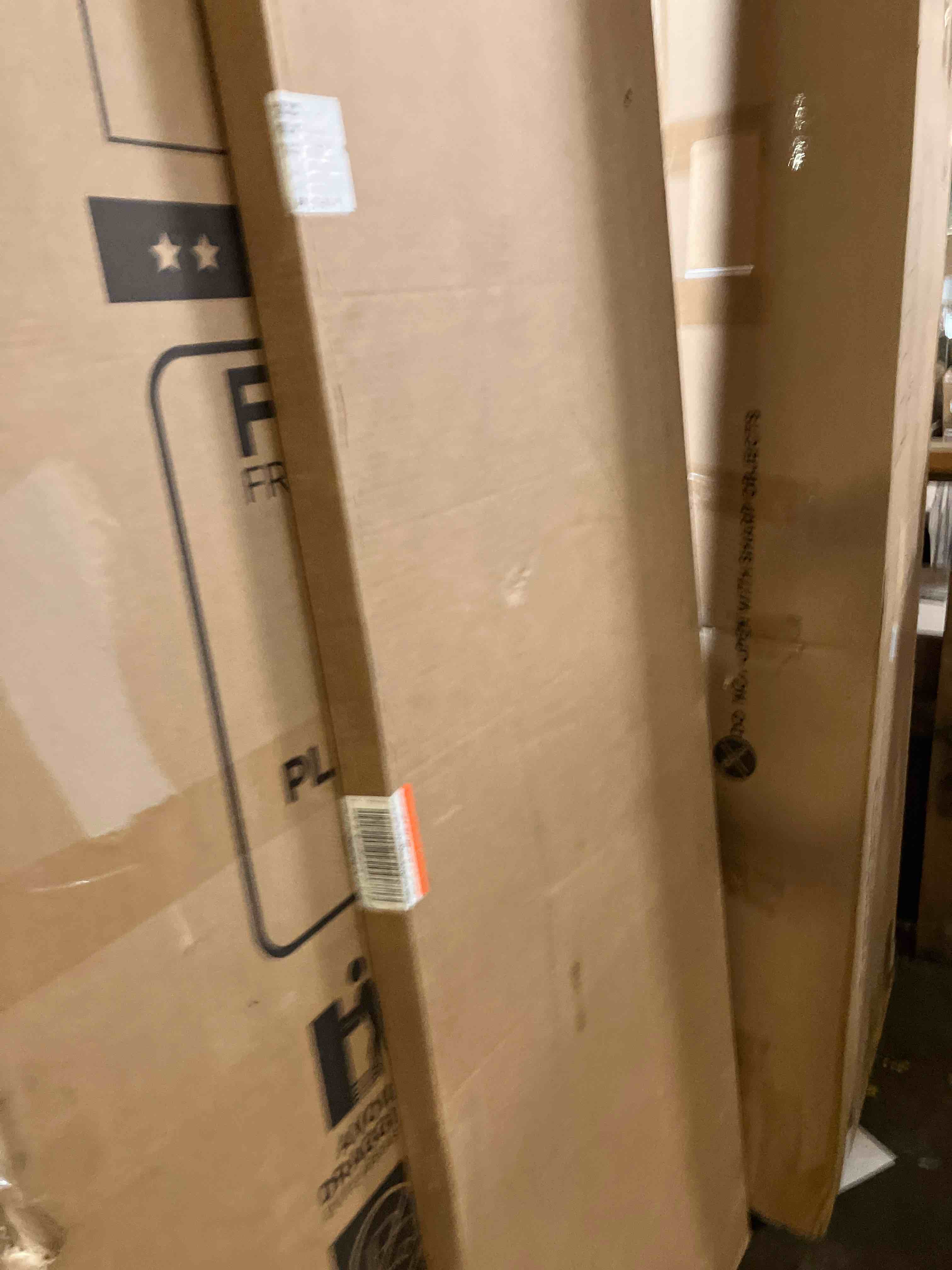 https://s3.amazonaws.com/lotting-images-prod/phillipi/BRN1922644_1754663870857.jpeg