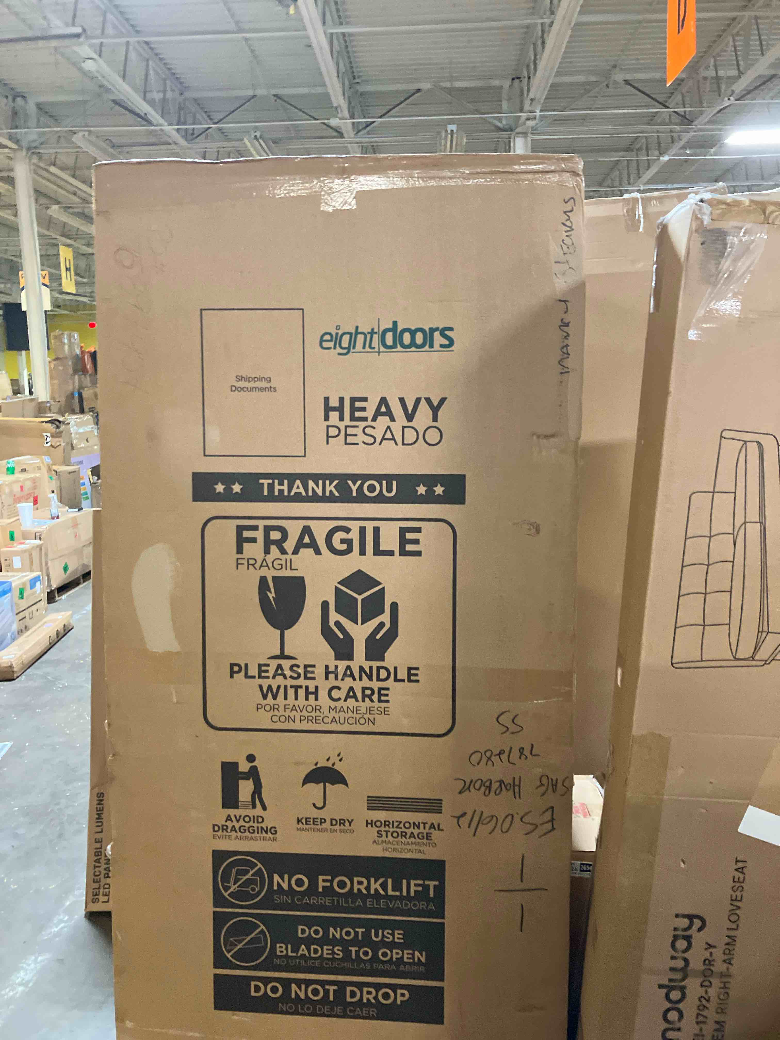 https://s3.amazonaws.com/lotting-images-prod/phillipi/BRN1922645_1754663647716.jpeg
