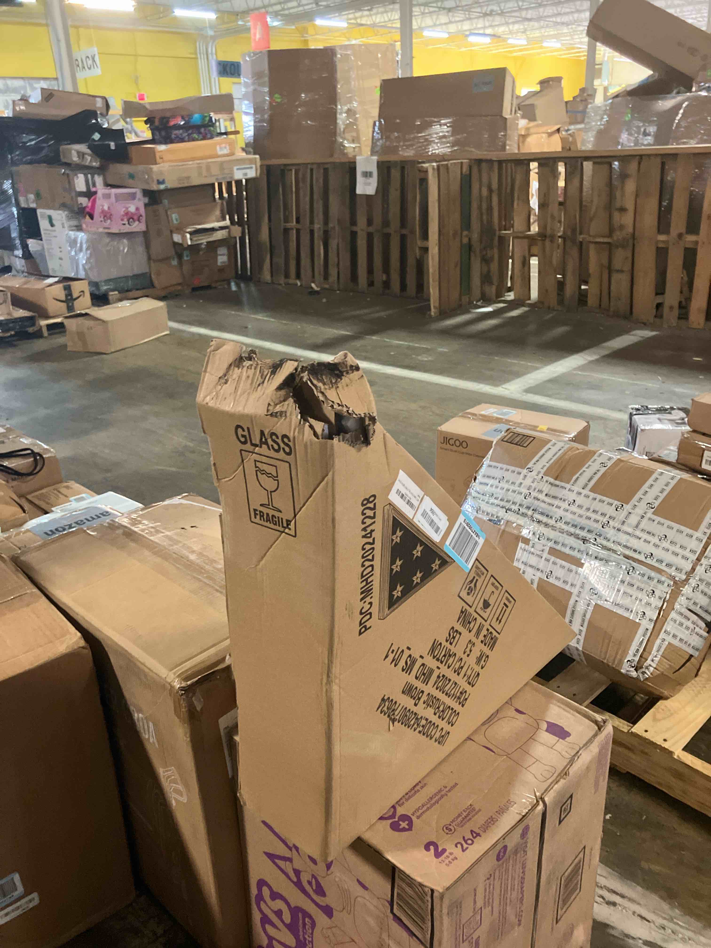 https://s3.amazonaws.com/lotting-images-prod/phillipi/BRN1922890_1755020706468.jpeg