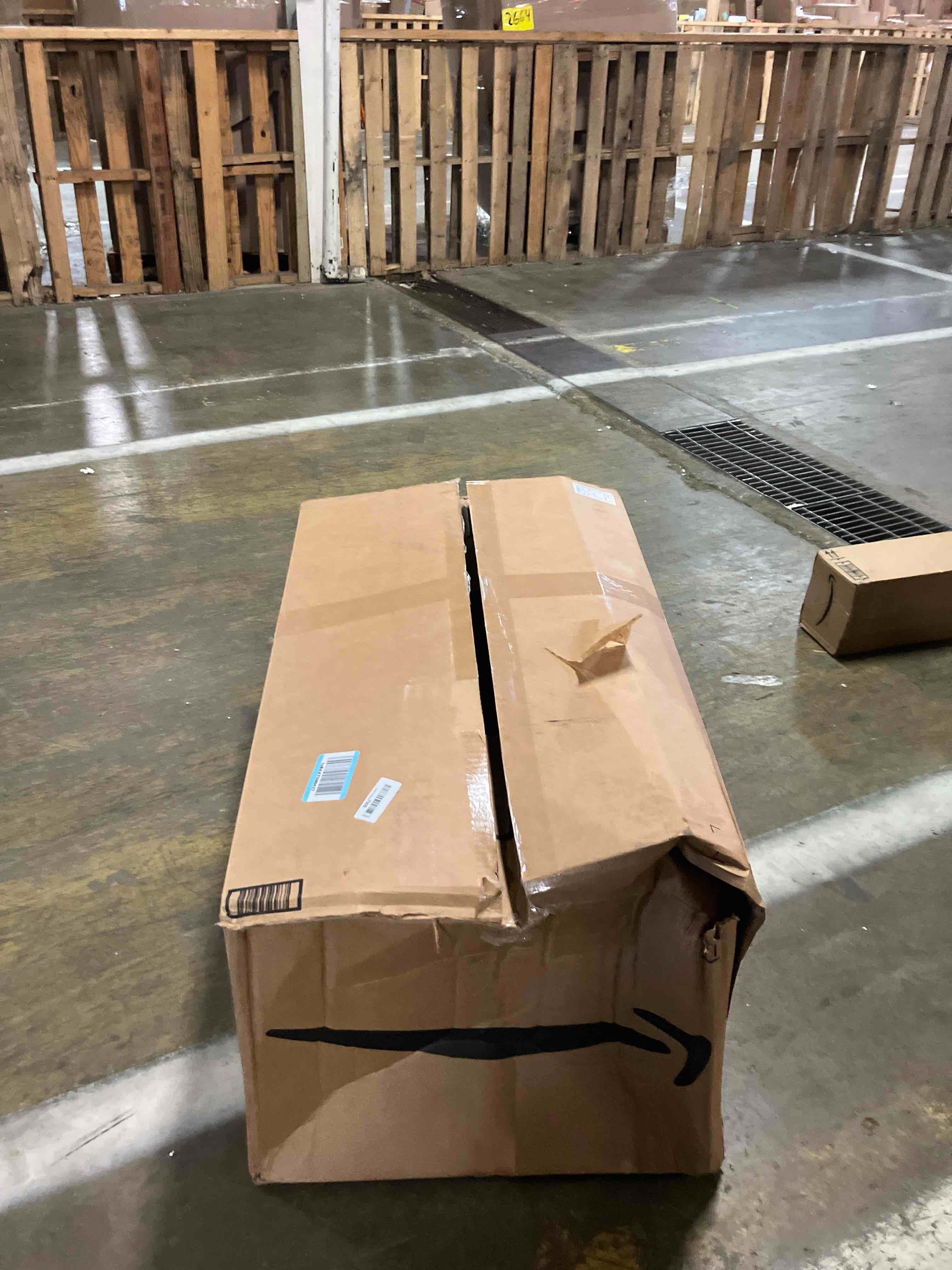 https://s3.amazonaws.com/lotting-images-prod/phillipi/BRN1922899_1755022449885.jpeg