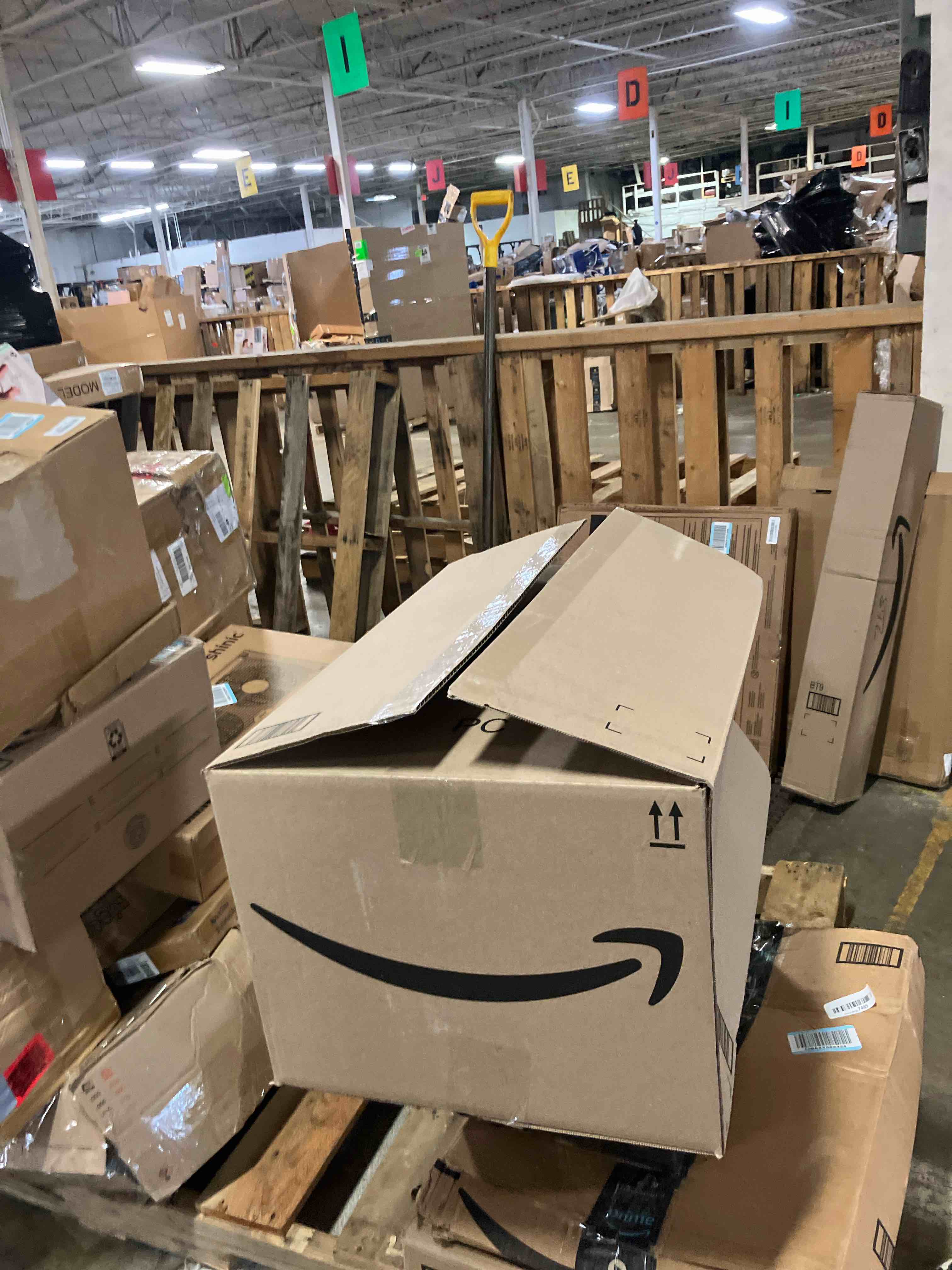 https://s3.amazonaws.com/lotting-images-prod/phillipi/BRN1922920_1755025868530.jpeg
