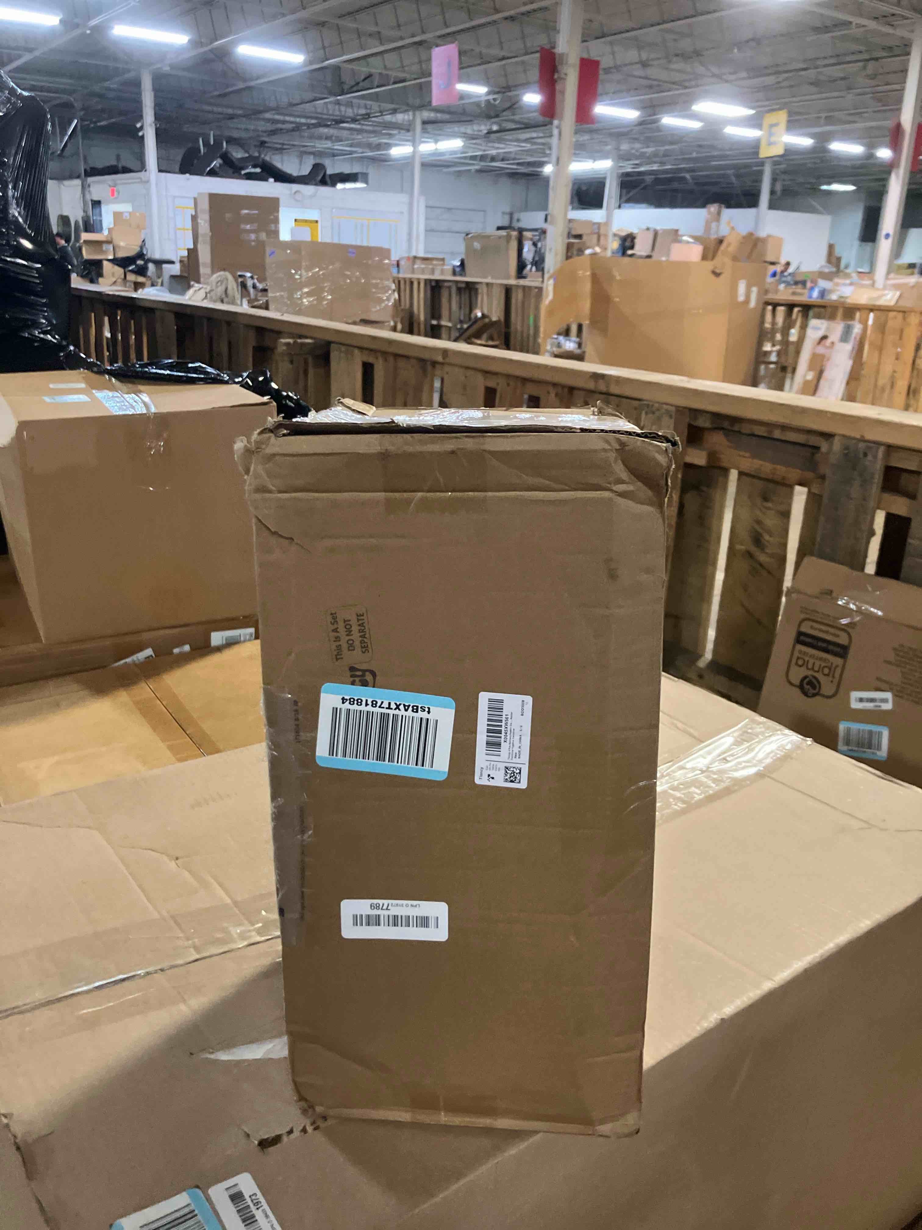 https://s3.amazonaws.com/lotting-images-prod/phillipi/BRN1922989_1755035724444.jpeg