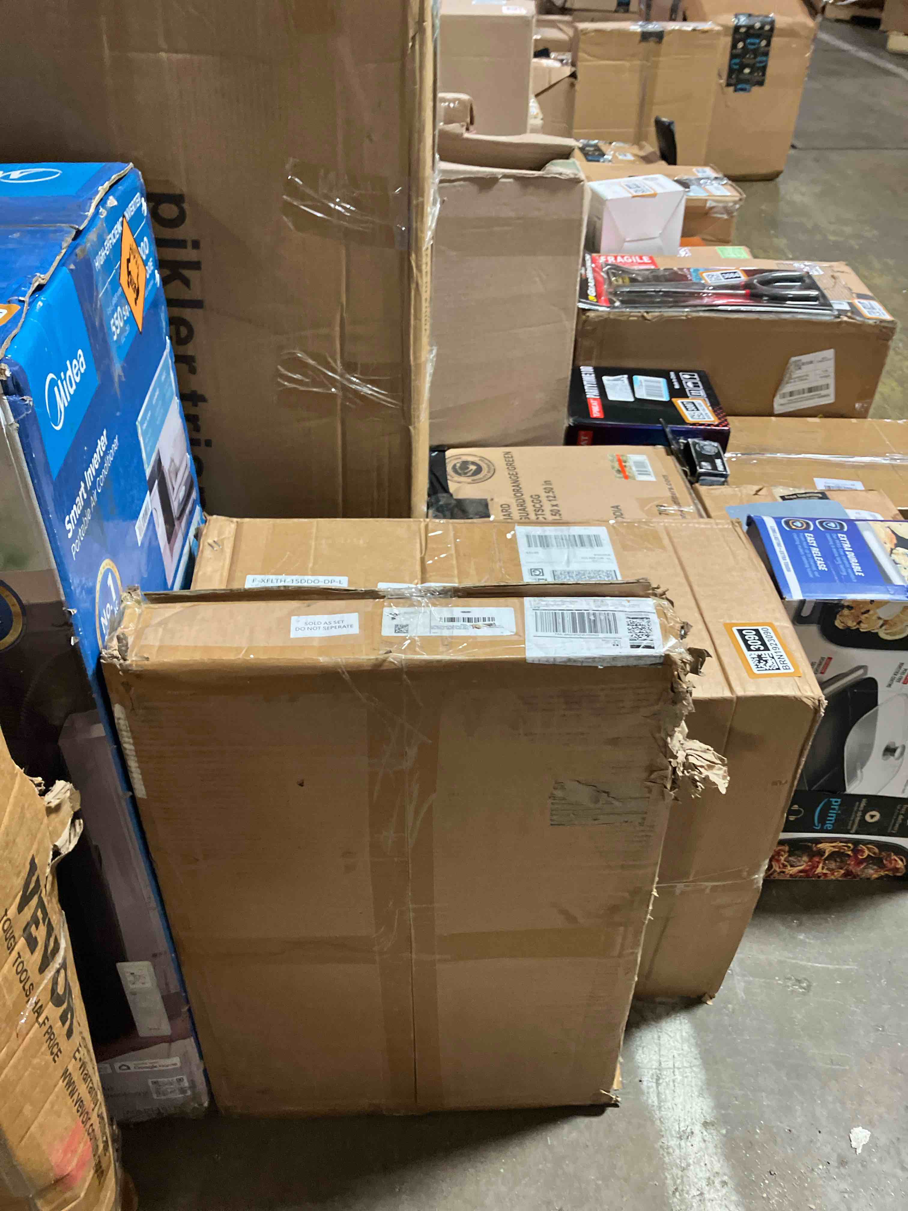 https://s3.amazonaws.com/lotting-images-prod/phillipi/BRN1923095_1755199606833.jpeg