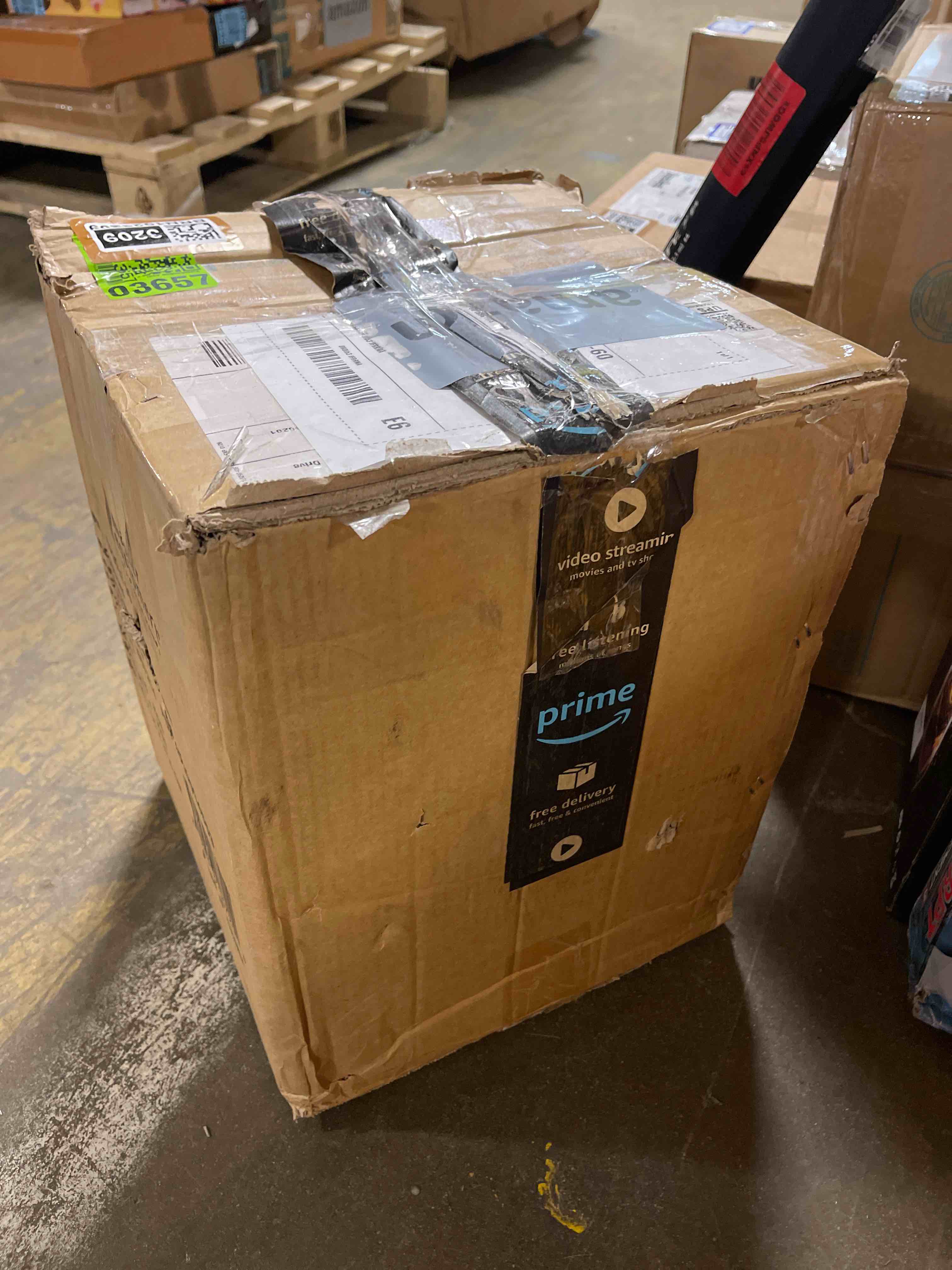 https://s3.amazonaws.com/lotting-images-prod/phillipi/BRN1923209_1755199162084.jpeg
