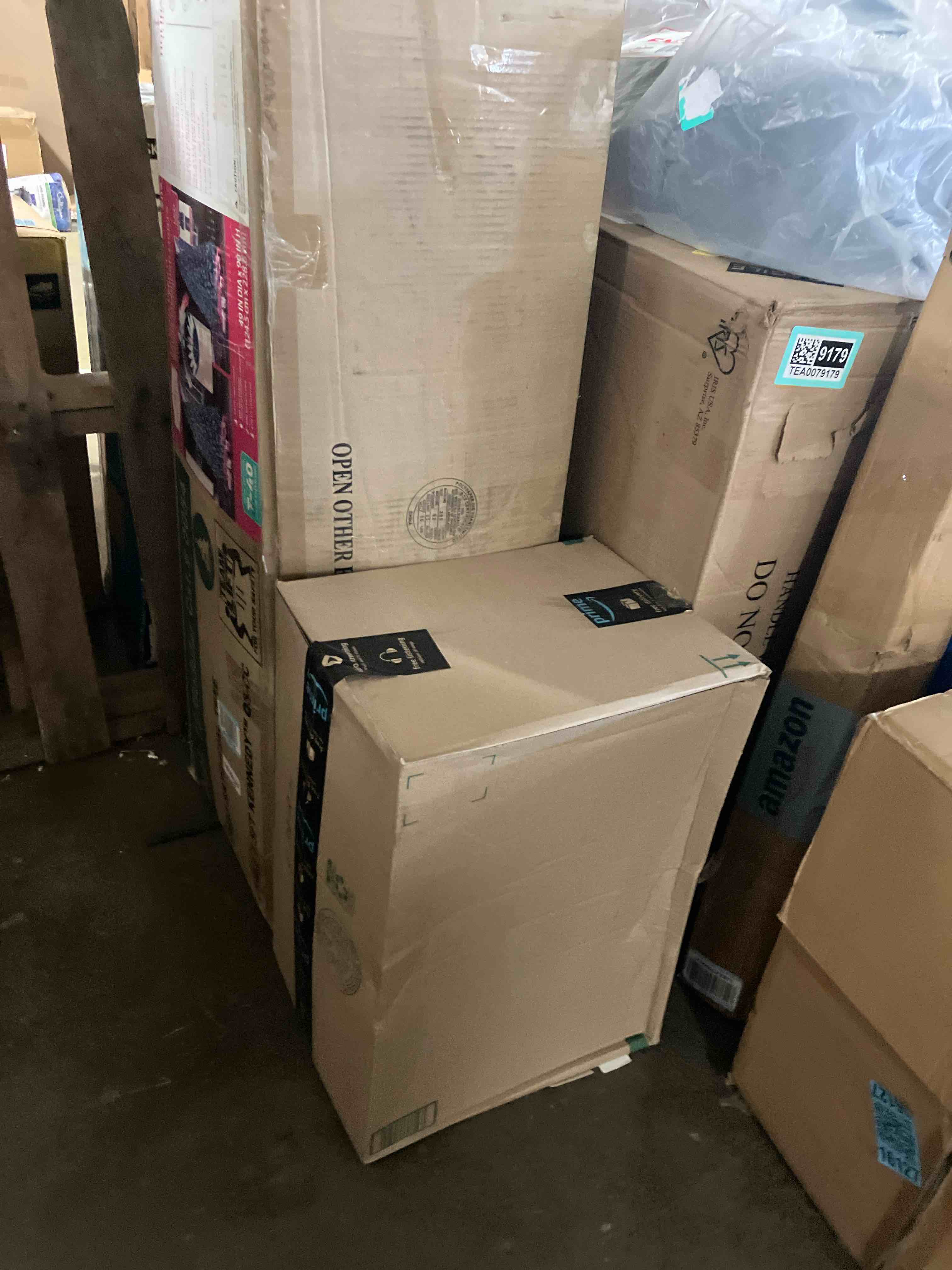 https://s3.amazonaws.com/lotting-images-prod/phillipi/BRN1923452_1755882234072.jpeg