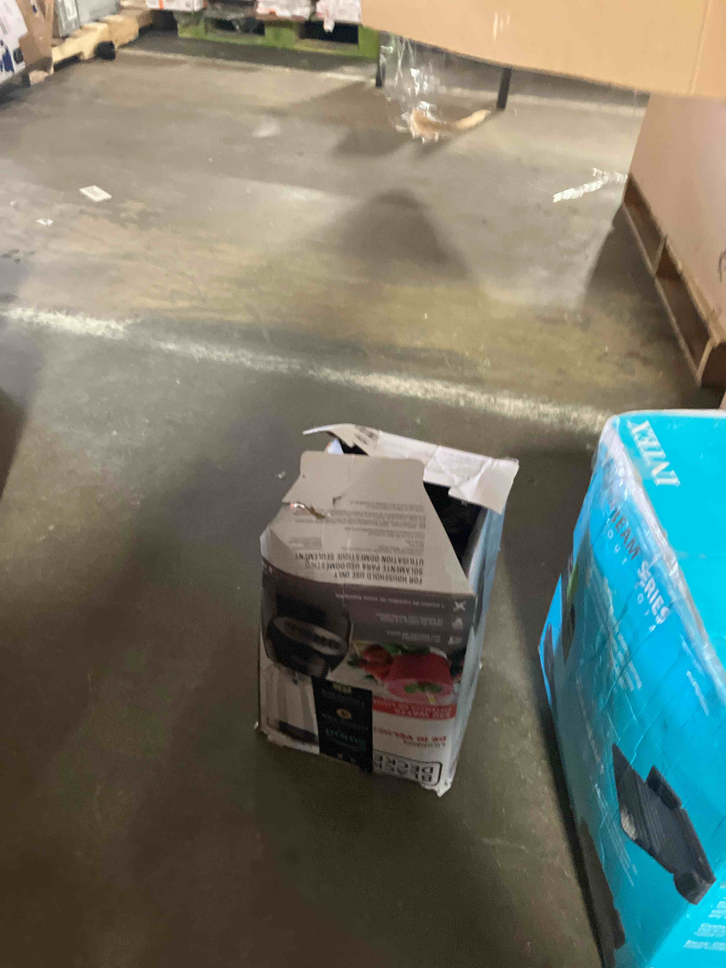 https://s3.amazonaws.com/lotting-images-prod/phillipi/BRN1923469_1755883780033.jpeg