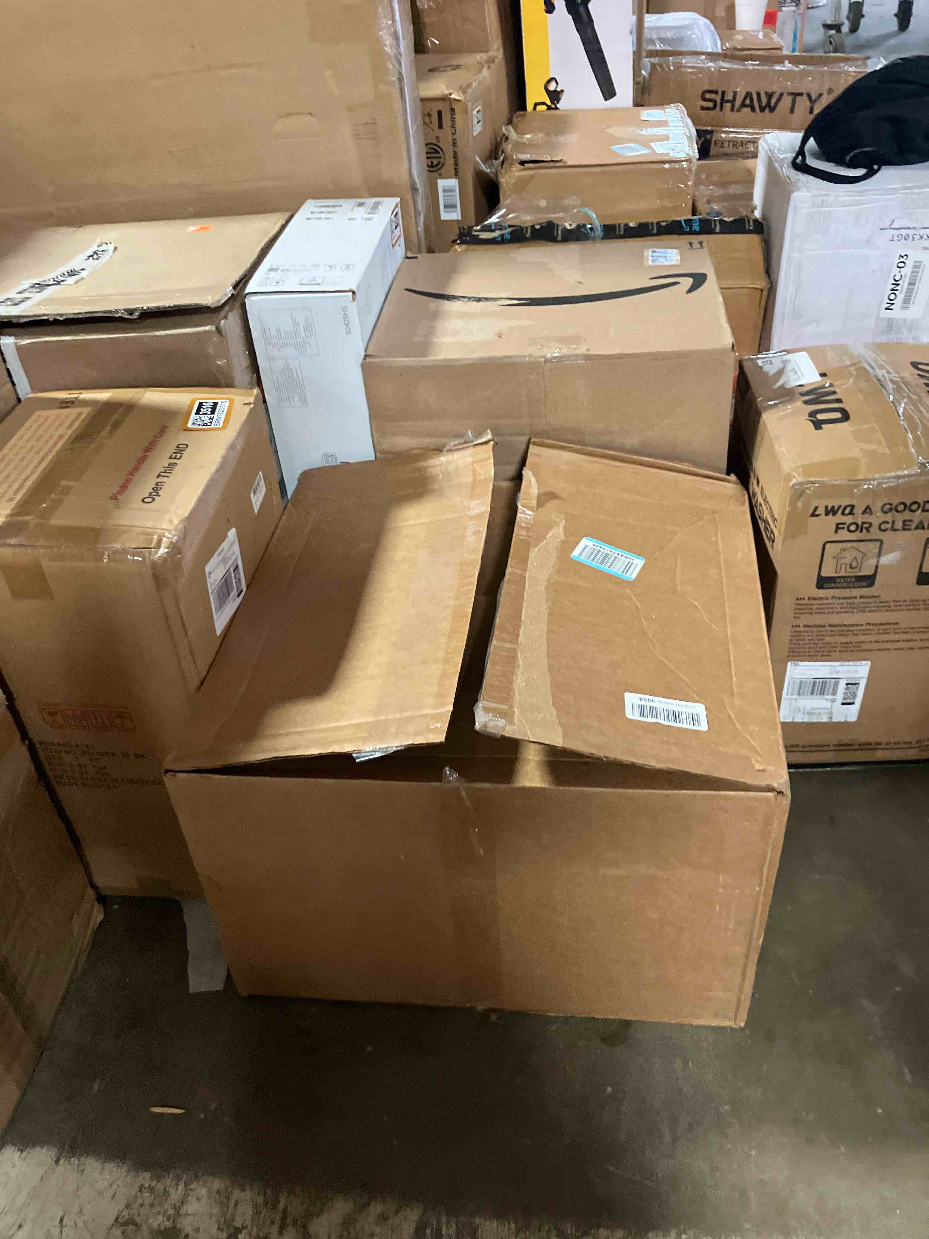 https://s3.amazonaws.com/lotting-images-prod/phillipi/BRN1923519_1755891139586.jpeg