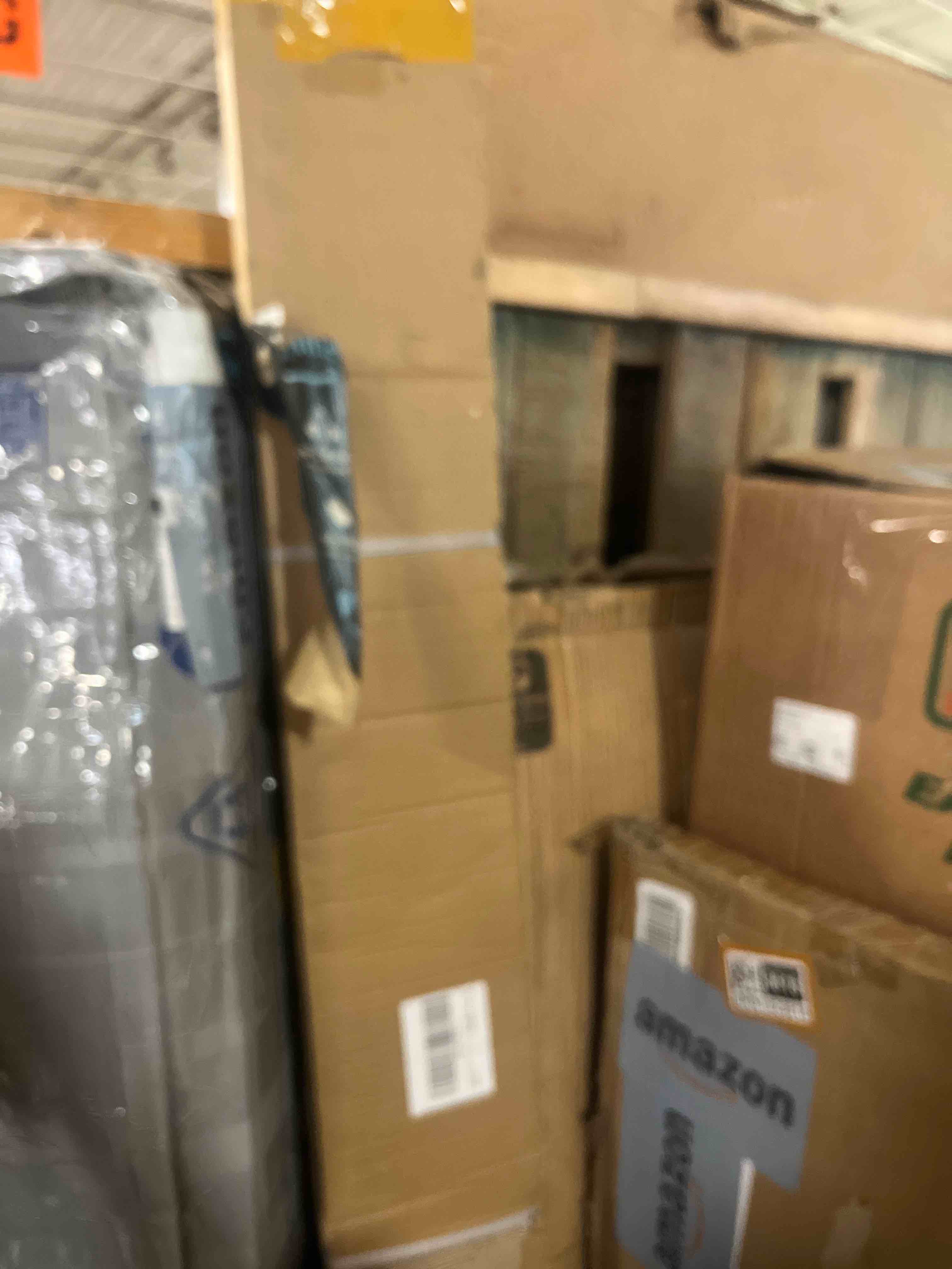https://s3.amazonaws.com/lotting-images-prod/phillipi/BRN1923619_1758052878547.jpeg