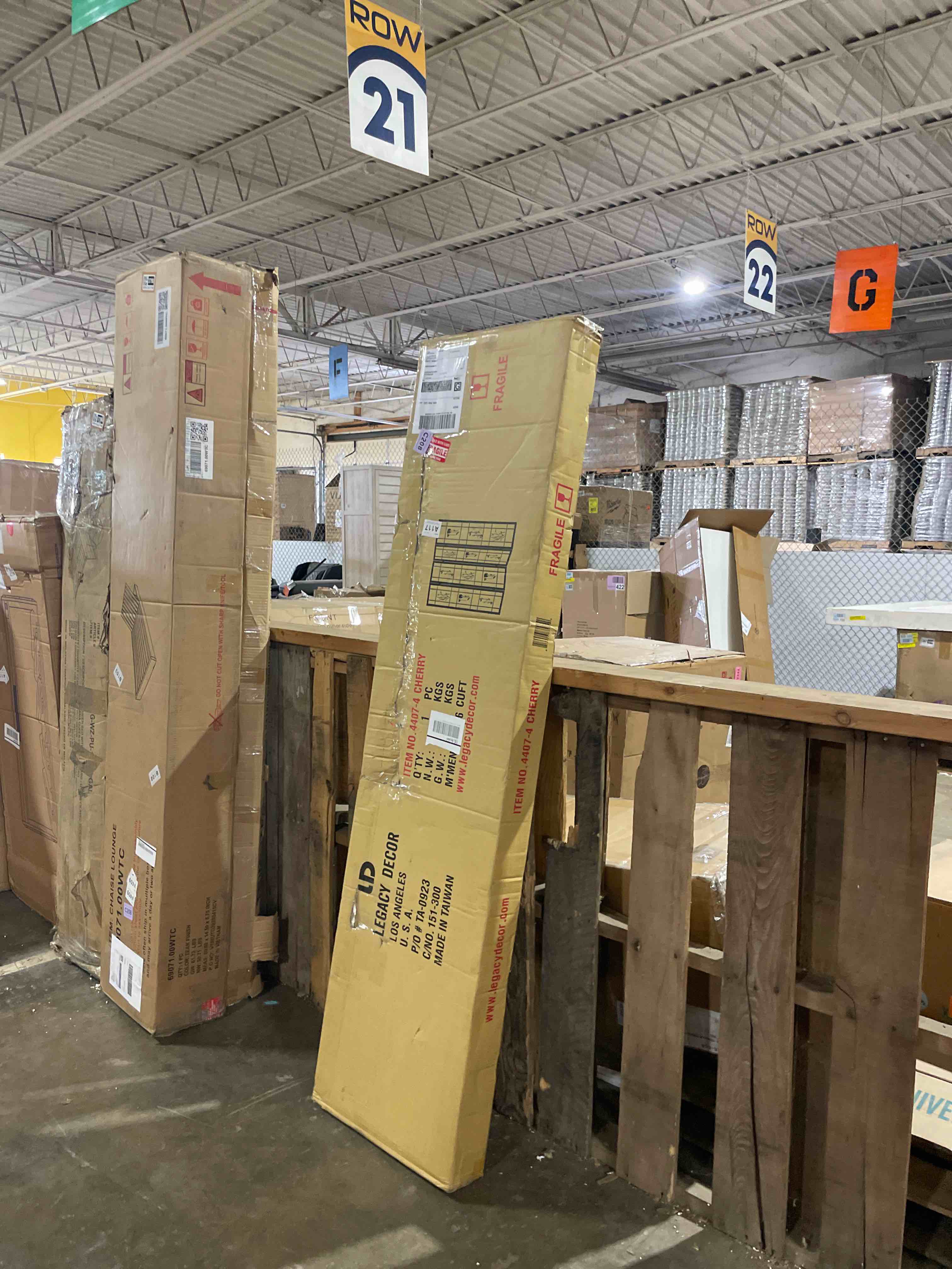 https://s3.amazonaws.com/lotting-images-prod/phillipi/BRN1923799_1758569038572.jpeg