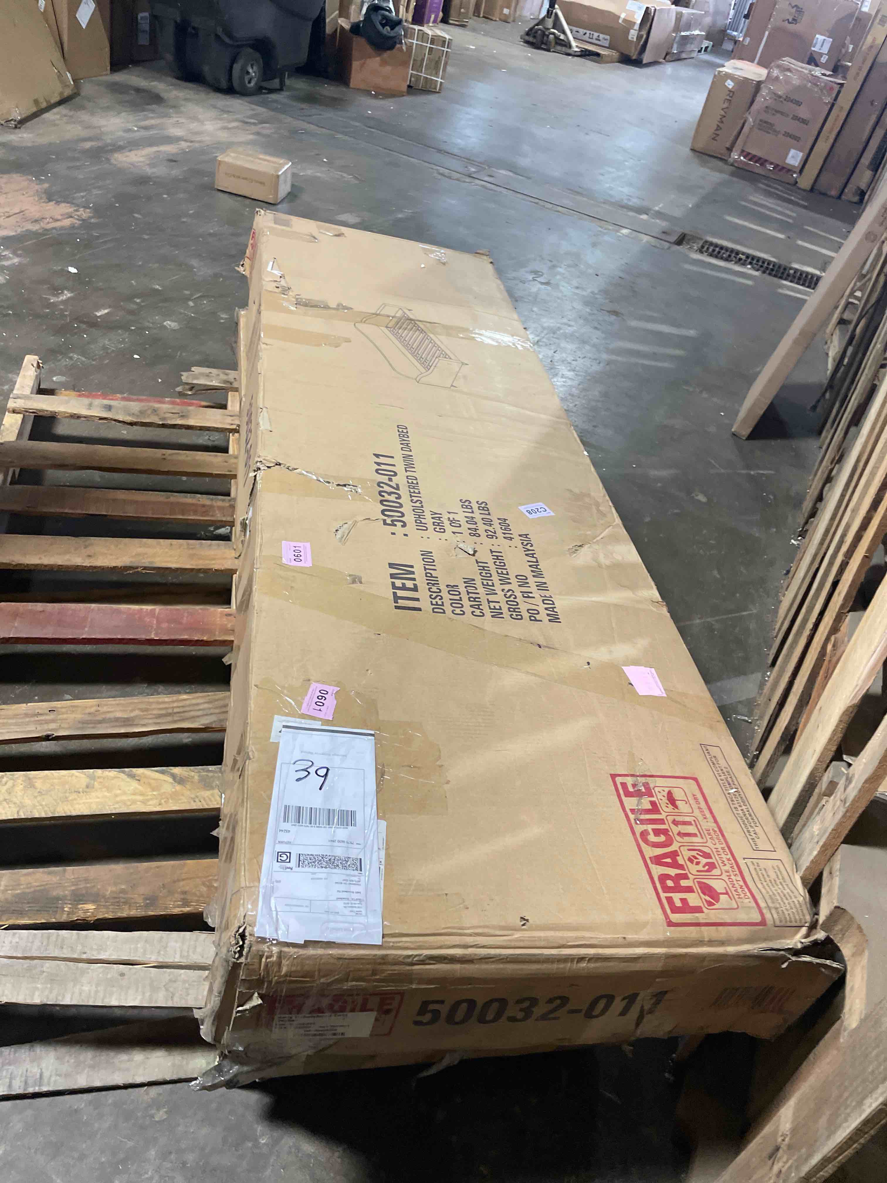 https://s3.amazonaws.com/lotting-images-prod/phillipi/BRN1923803_1758570001385.jpeg